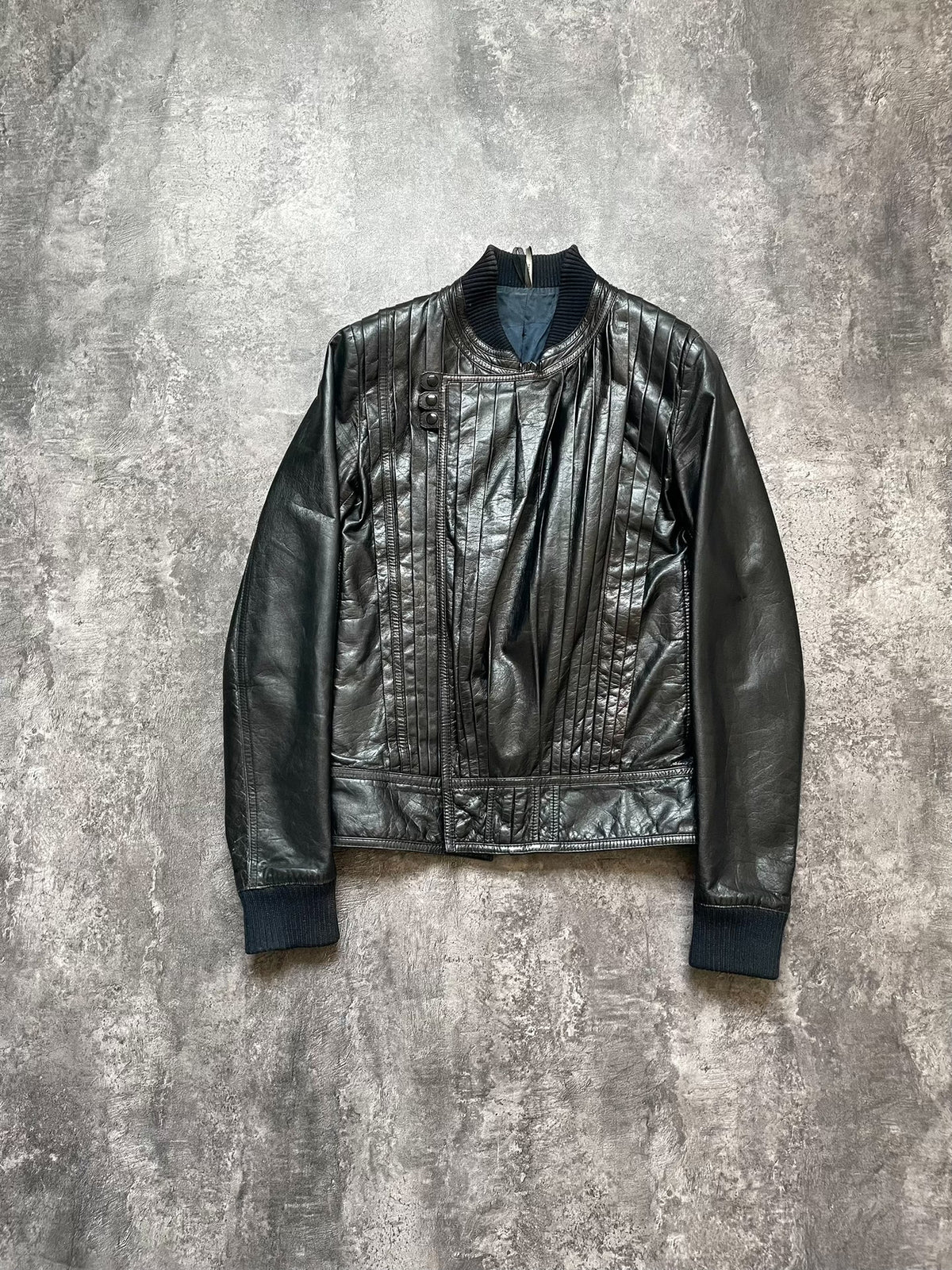 Dior Homme Spring/Summer 2009 Runway Accordion Pleated Cracked Leather Jacket