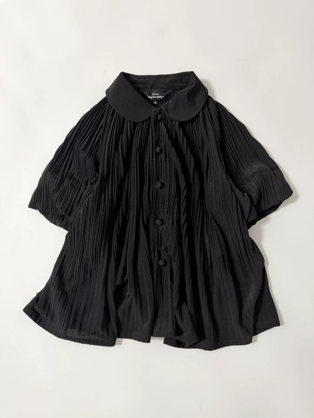 Comme Des Garcons Pleated Round Collar Shirt - Devines