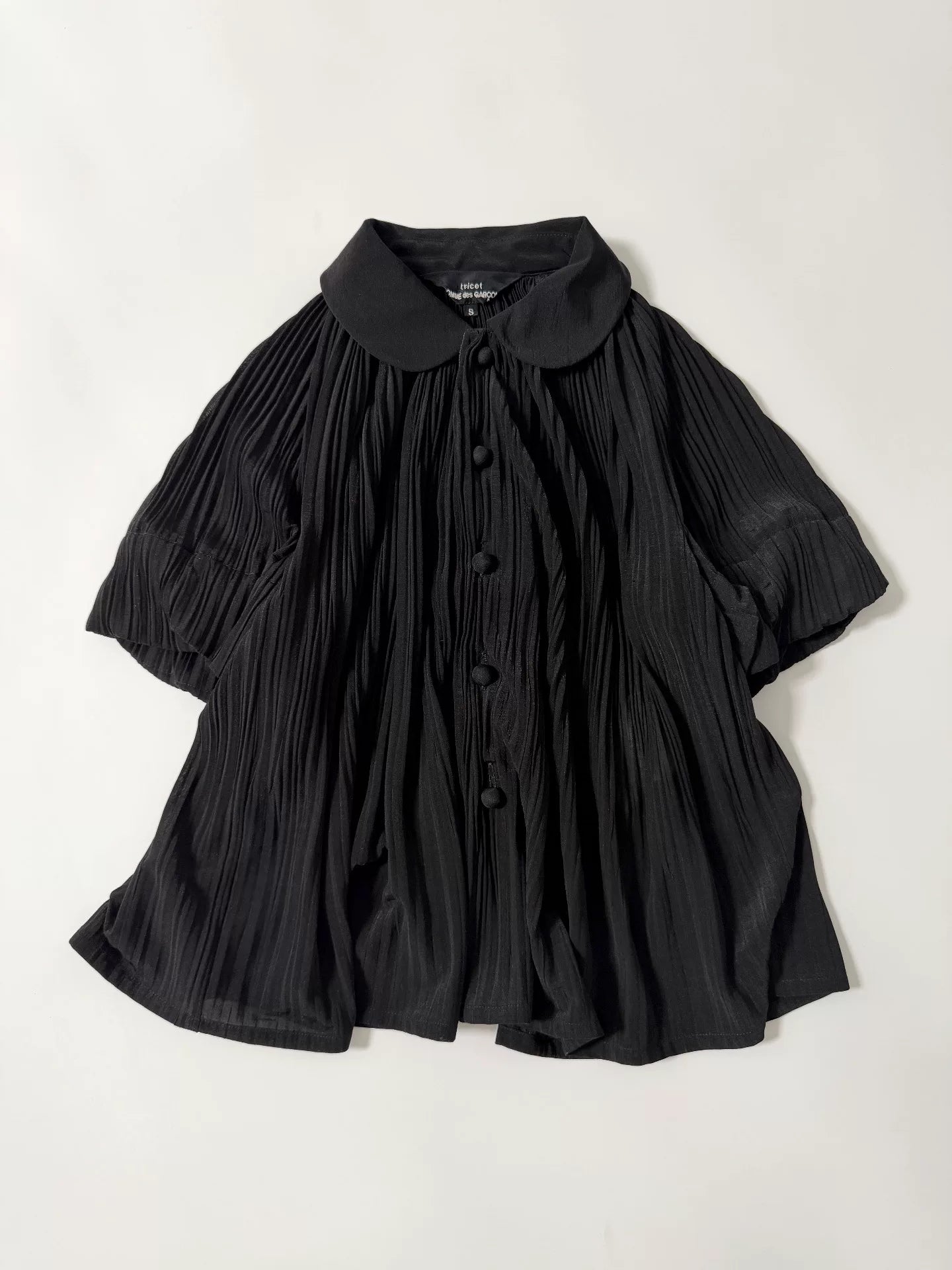 Comme Des Garcons Pleated Round Collar Shirt - Devines