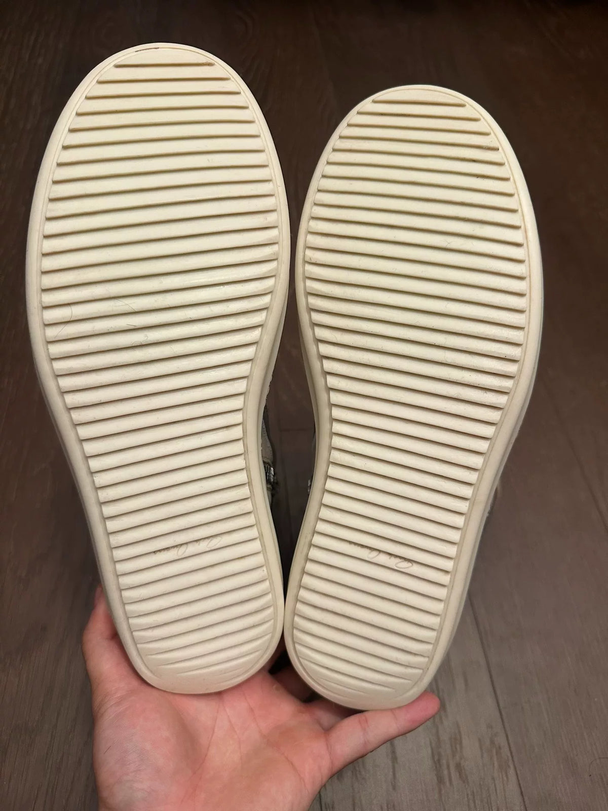 Rick Owens main line gray suede inverted triangle Sneakers