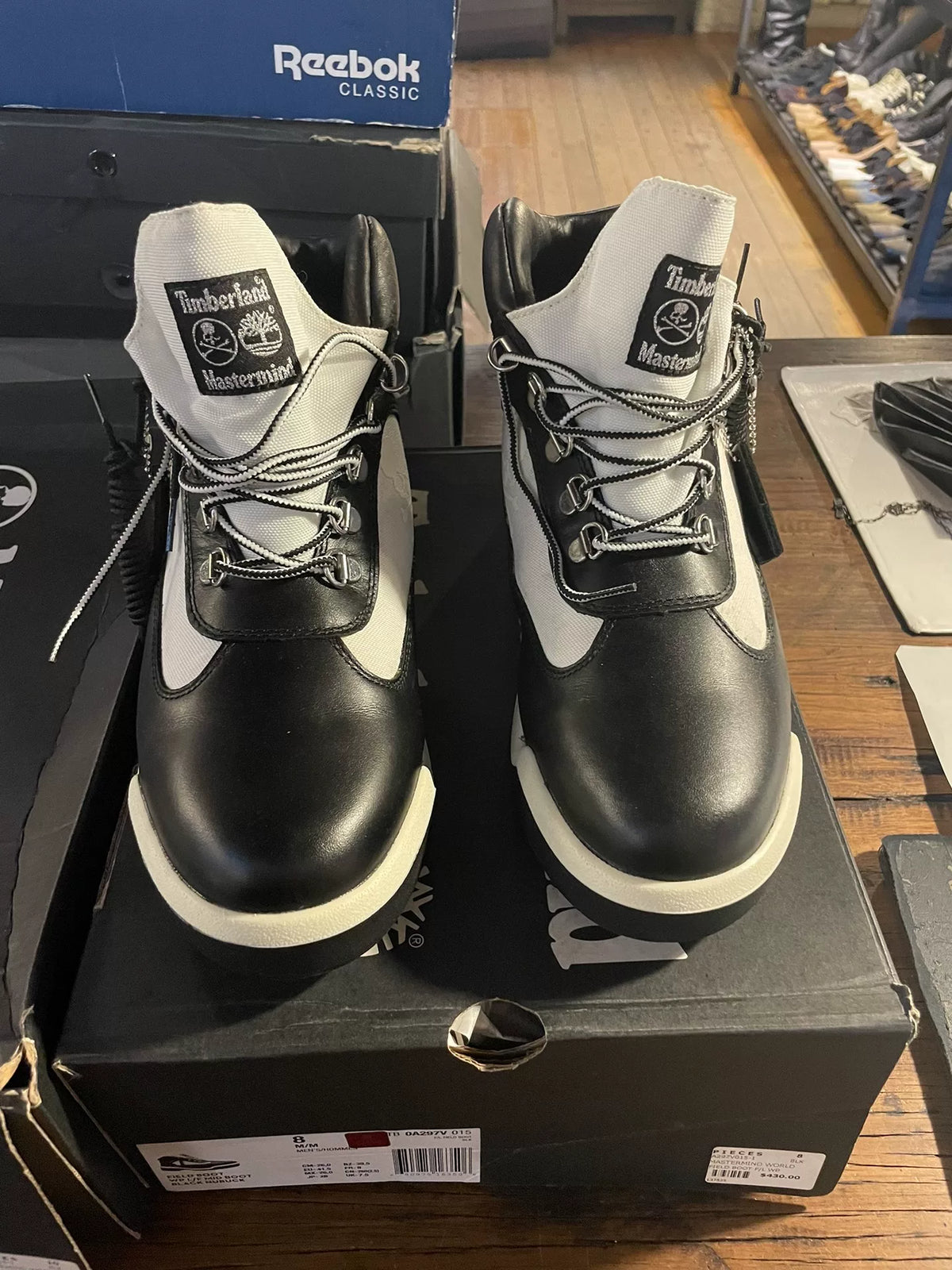 mastermind Japan × TIMBERLAND Field Nubuck Boots