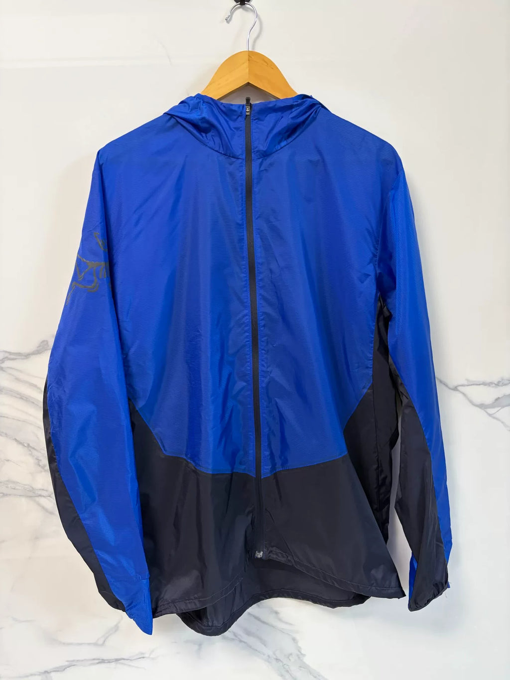 Arc'teryx Norvan Windshell Hoody Blue Black Polyester Jacket