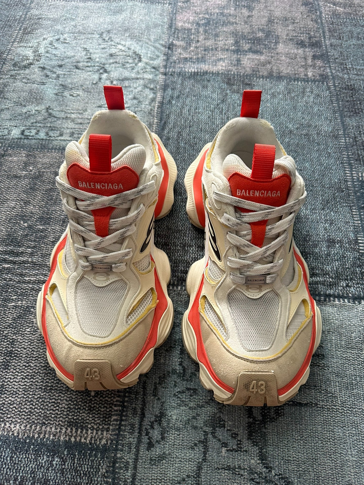 Balenciaga Cargo White/Red Low-Top Sneakers