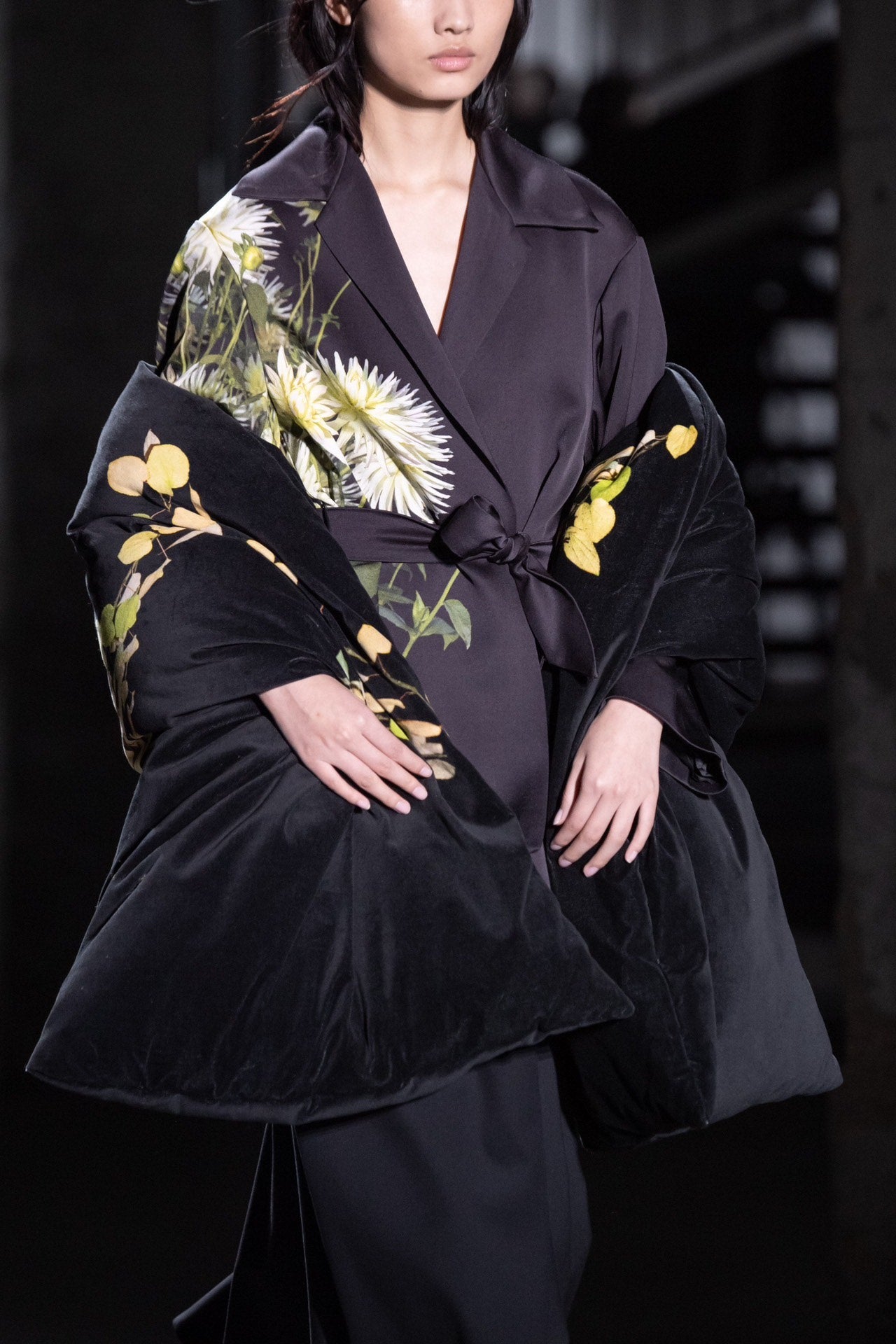 Dries van Noten AW19 Velvet Shawl