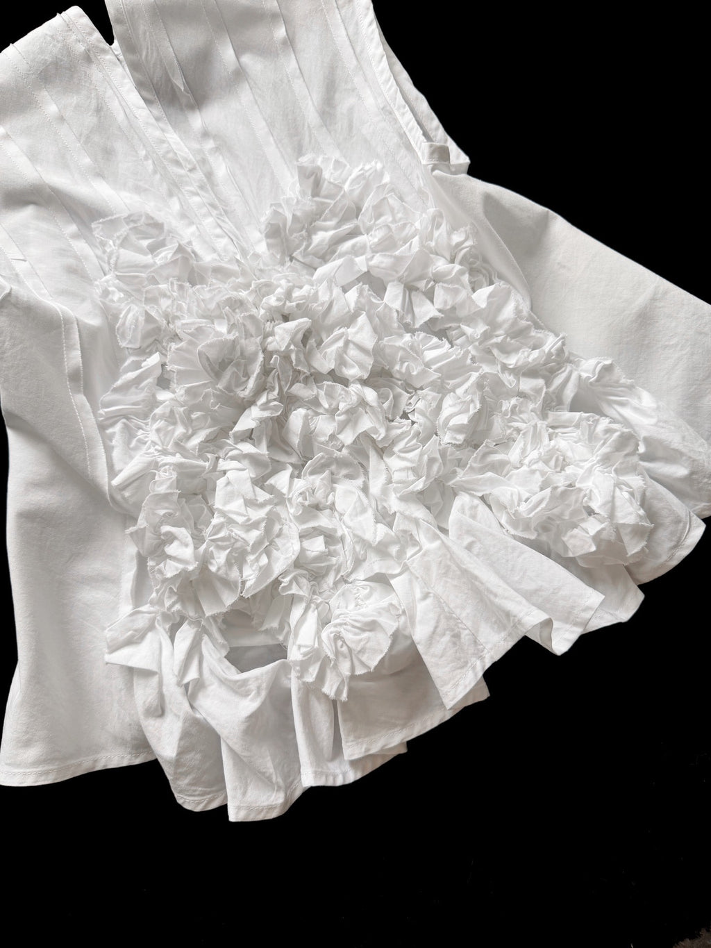 Comme Des Garcons Pleated White Top - Devines