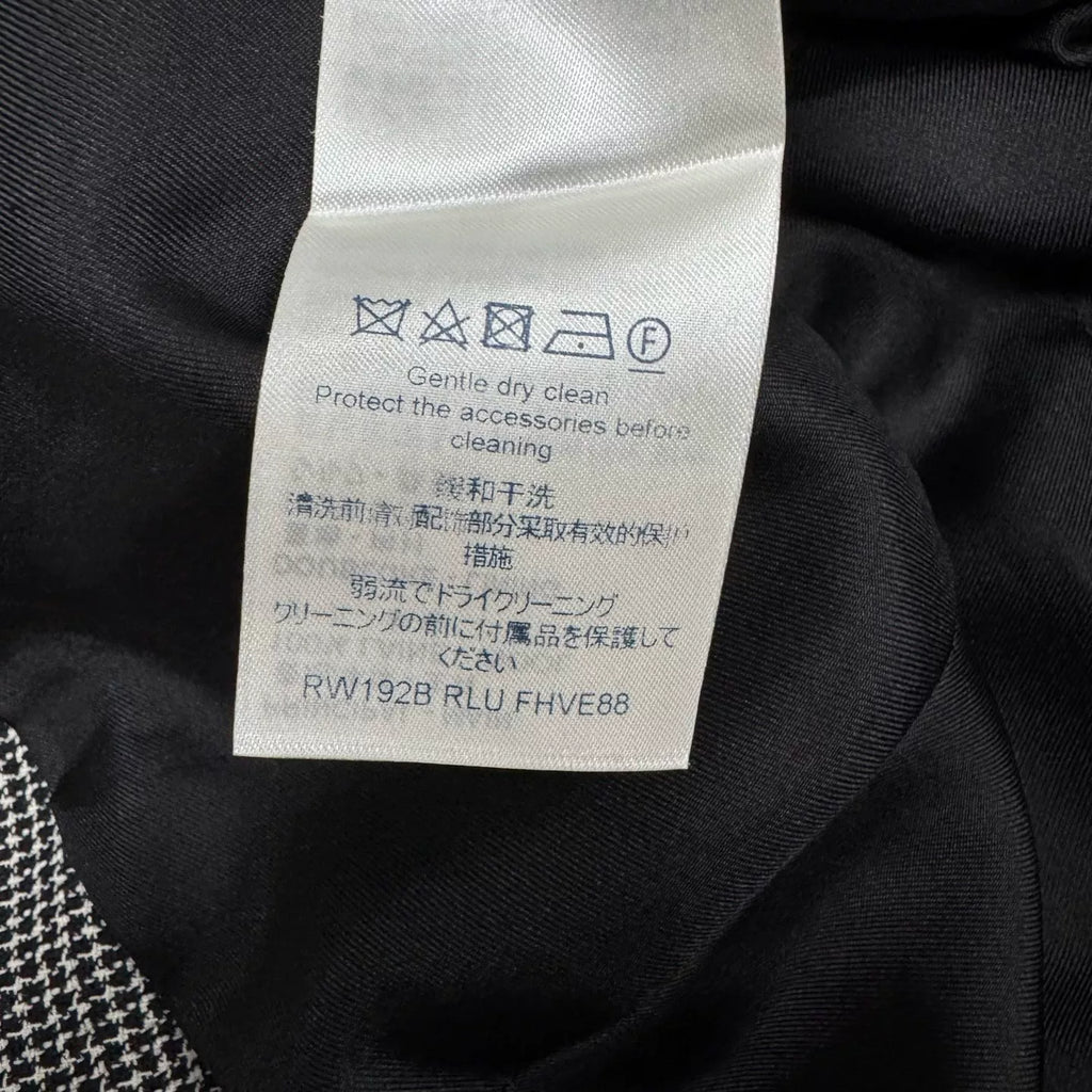 Louis Vuitton LV runway piece houndstooth blazer