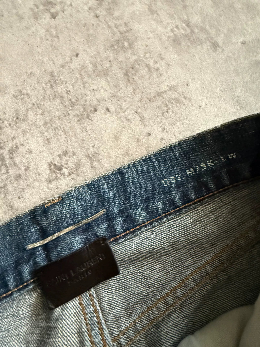 Saint Laurent 19SS D02 Blue Washed Distressed Denim Jeans