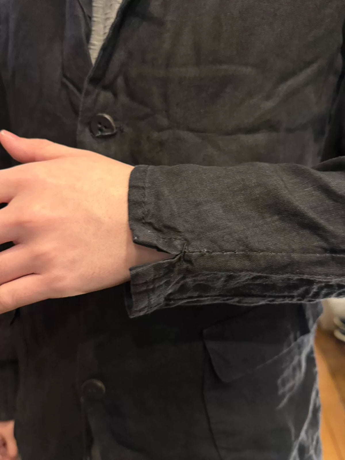 Layer-0 Black S-Cut Linen Blazer
