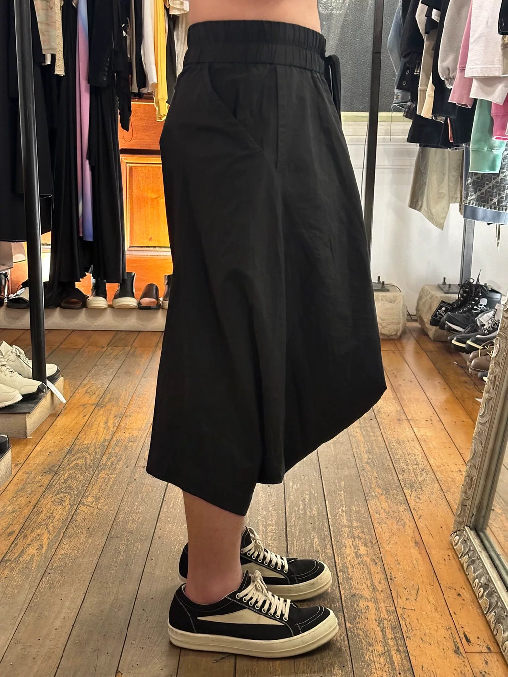 Julius SS16 Black Cotton Viscose Pants