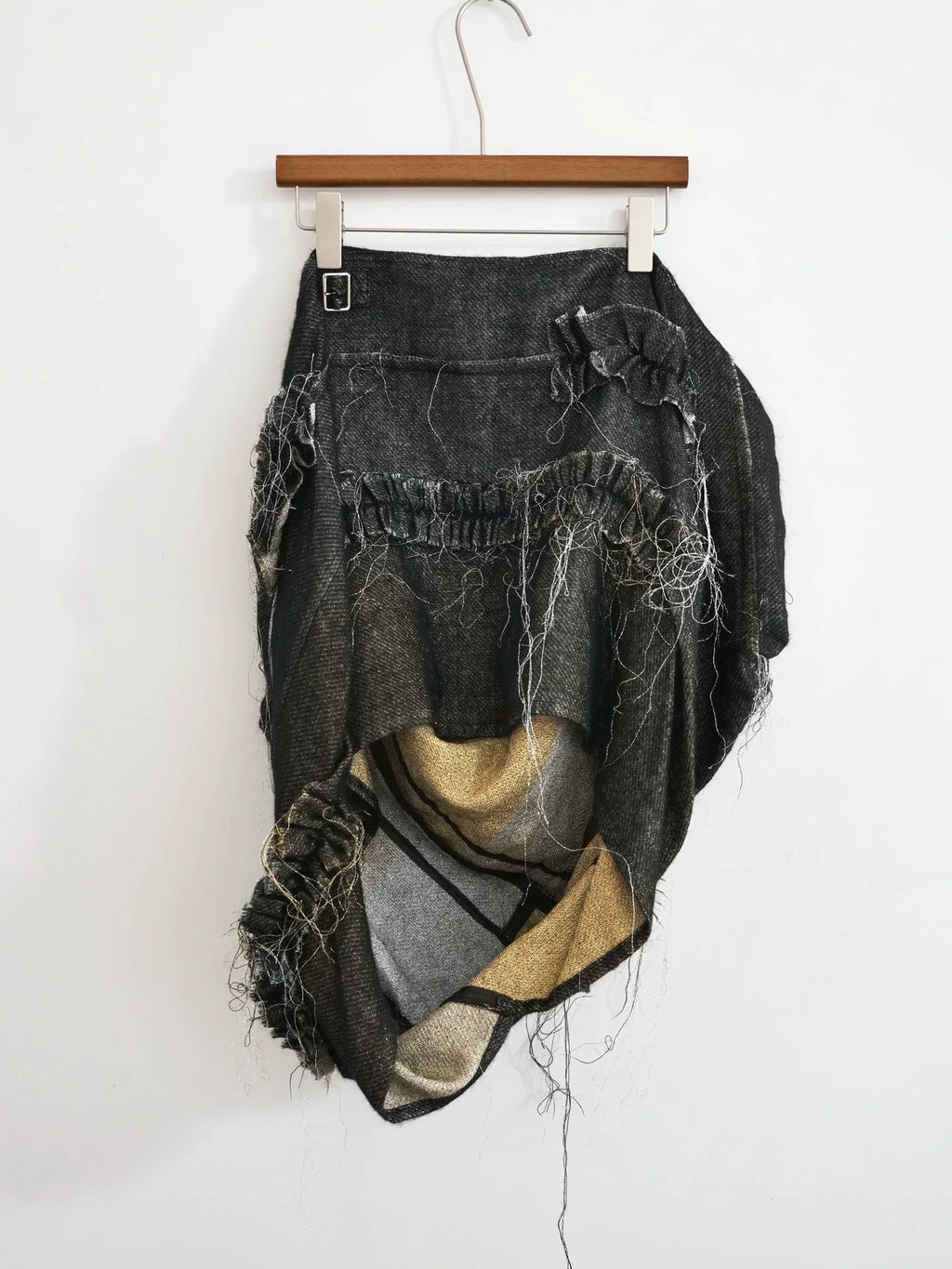 Comme Des Garcons 08AW Irregular Gold Thread Skirt - Devines