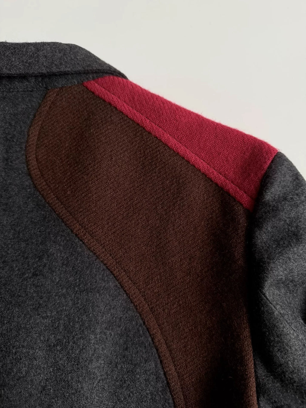 COMME DES GARCONS AW03 Grey Geometric Curve Wool Jacket