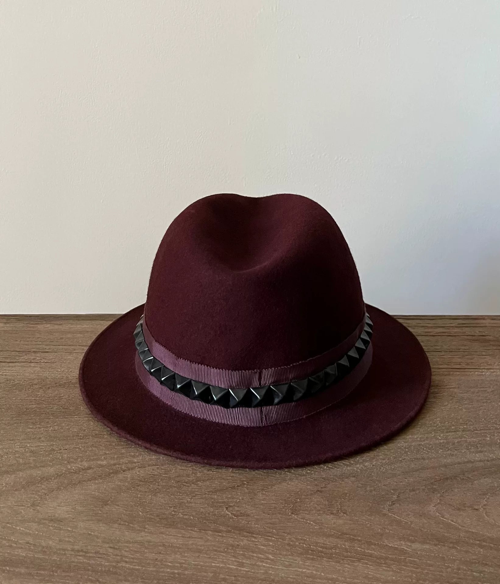 Number (N)ine 03AW studded hat
