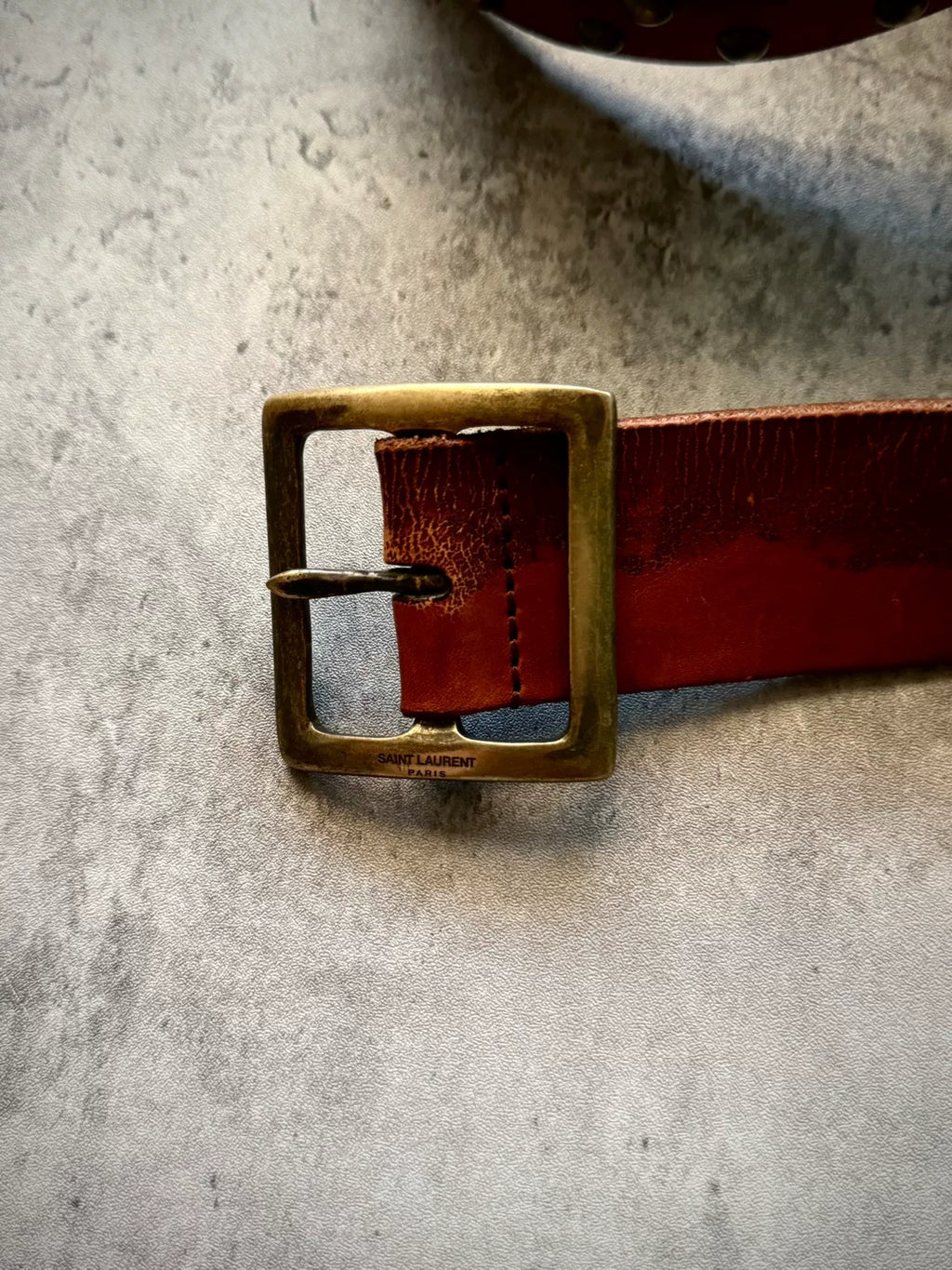 Saint Laurent 15AW Red-Brown Cracked Leather Studded Distressed Belt by Hedi Slimane