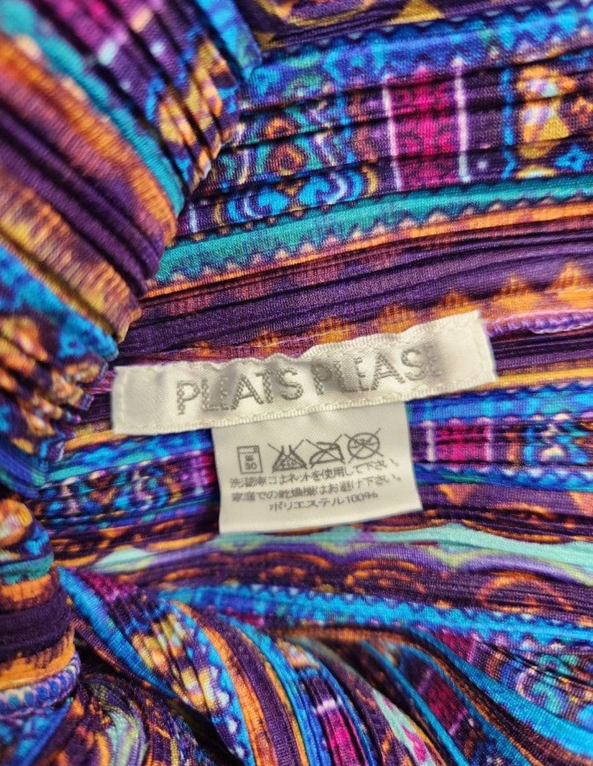 Issey Miyake Ethnic V-Neck Pleated Top