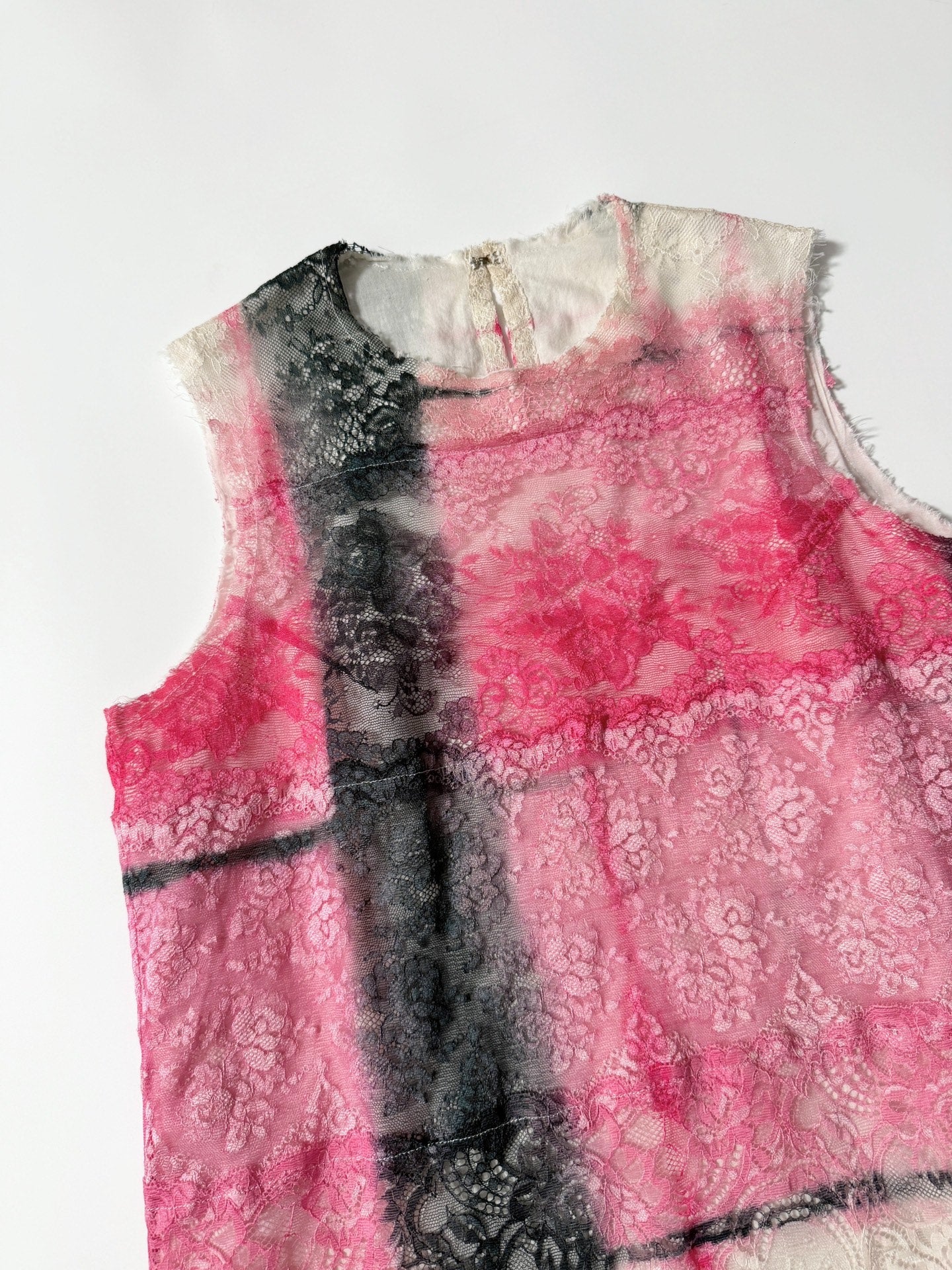 Comme Des Garcons 10SS Sleeveless Lace Top - Devines