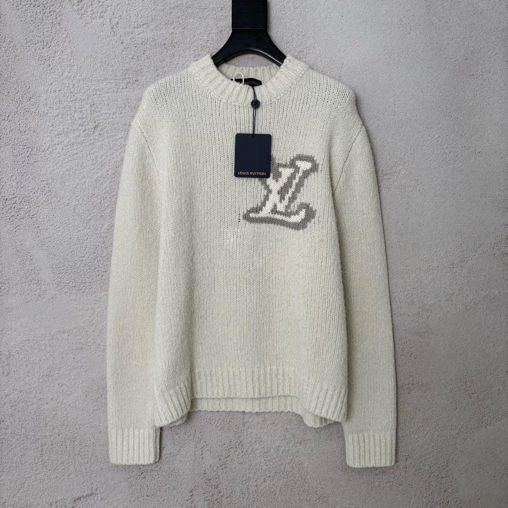 Louis Vuitton LV 2025 new model off-white embroidered teddy sweater