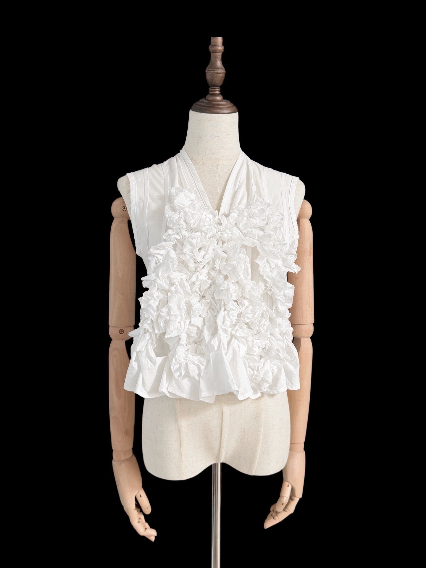 Comme Des Garcons Pleated White Top - Devines