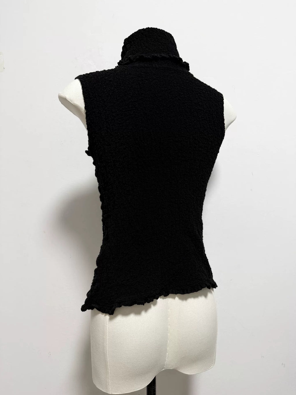 Issey Miyake felt ball top