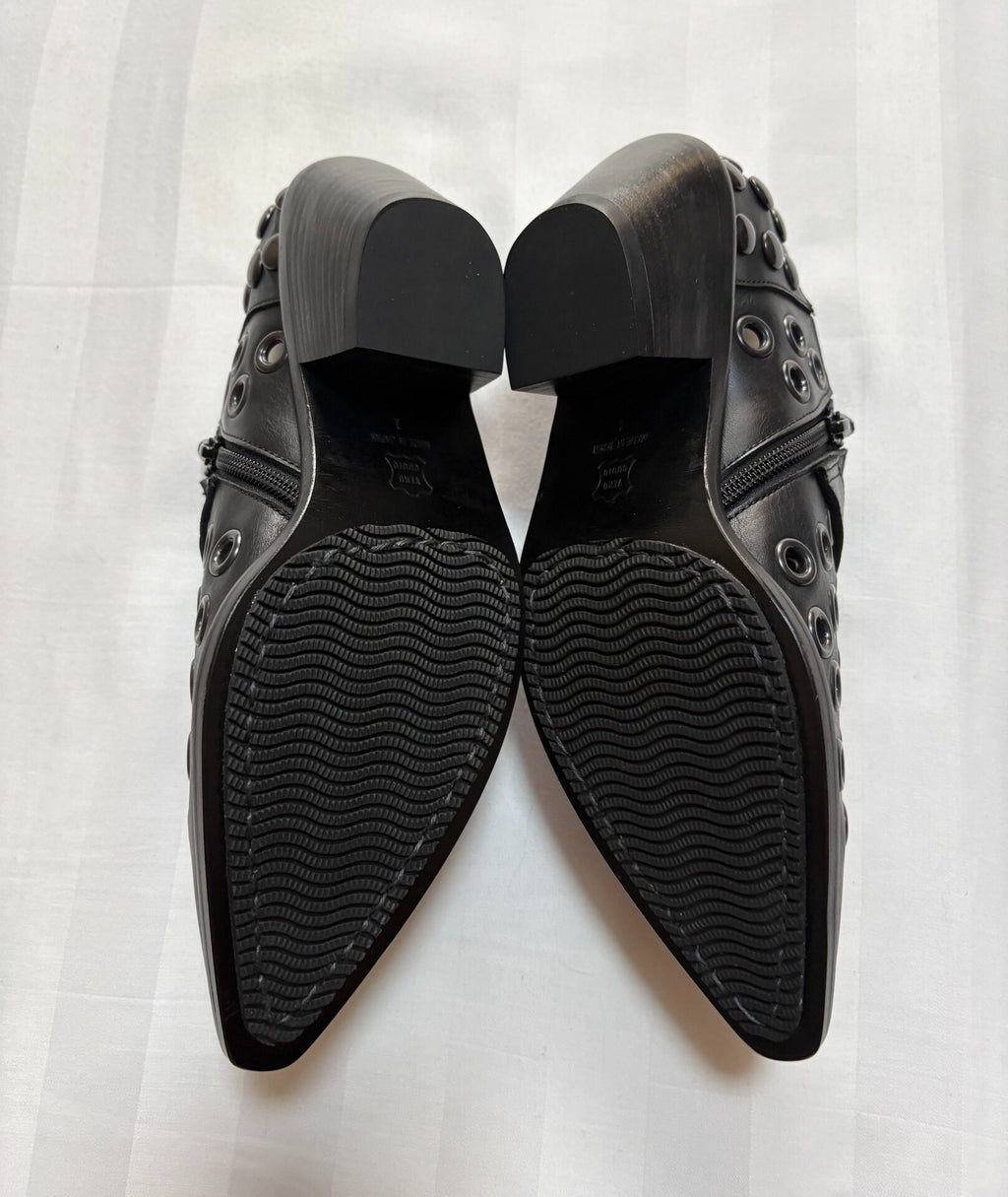 Junya Watanabe Shoes Runway Style Studded Cut-Out Pointed-Toe Shoes
