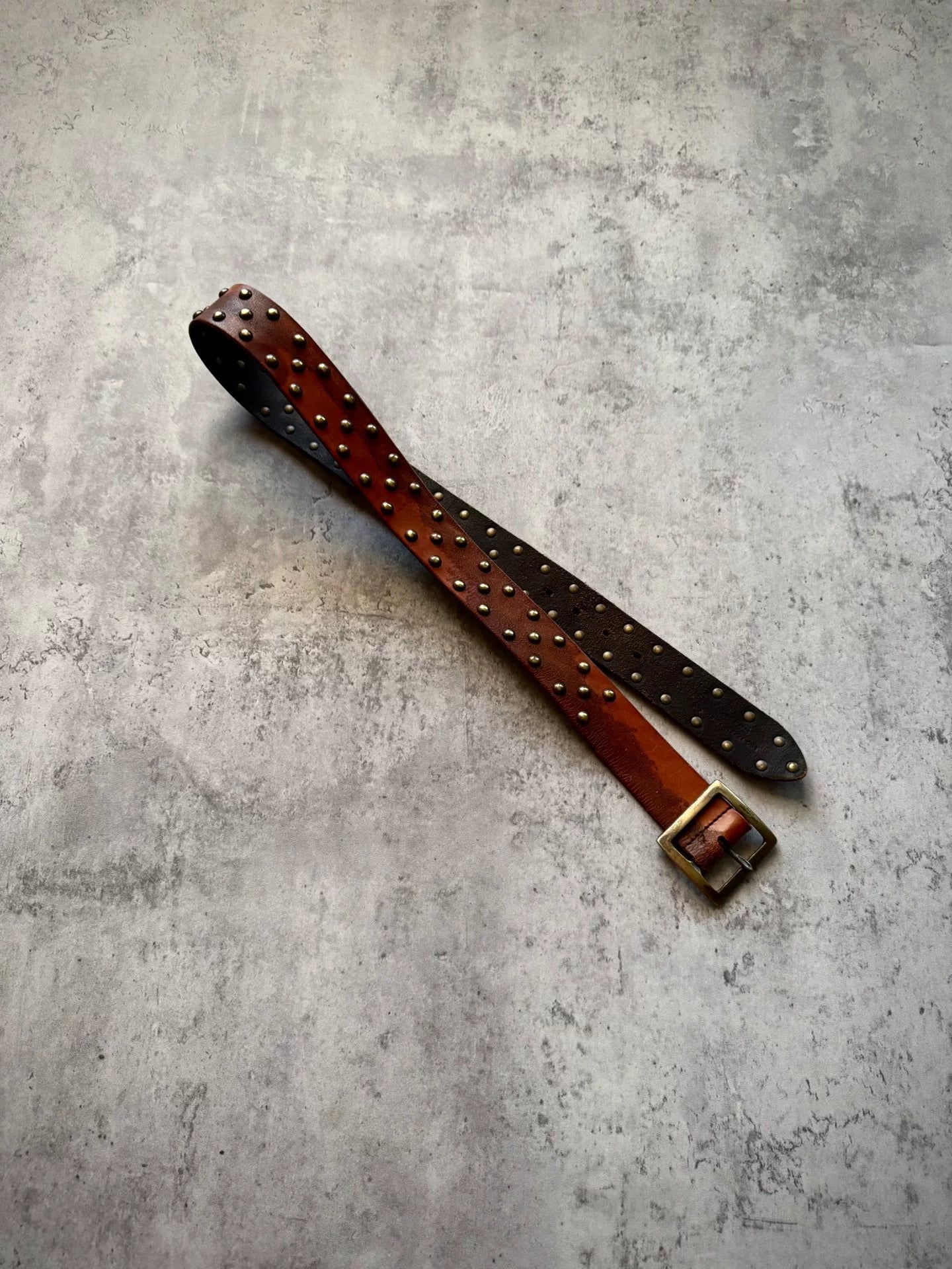 Saint Laurent 15AW Red-Brown Cracked Leather Studded Distressed Belt by Hedi Slimane