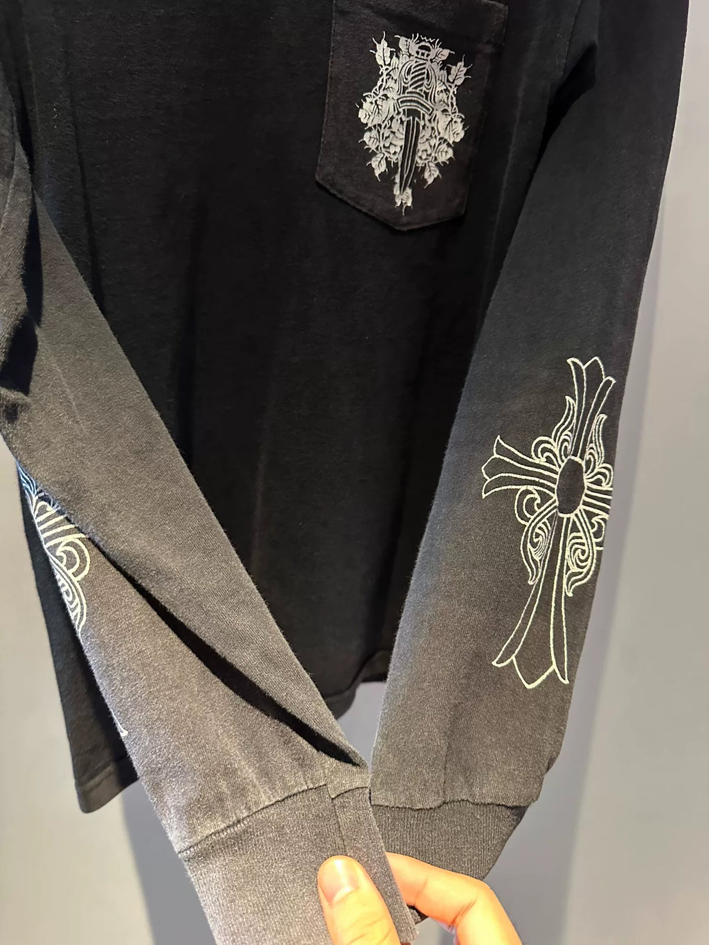 Chrome Hearts 1990s Gray Vine Sword Cross Horseshoe Print Long Sleeve Top