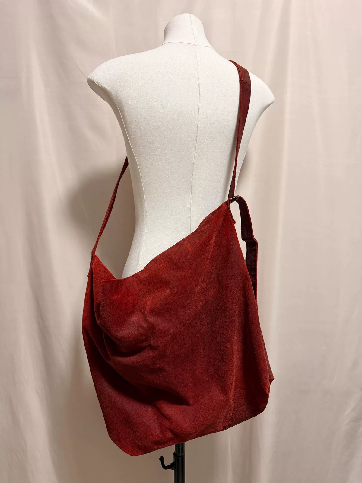 Ann Demeulemeester Red Cracked Shoulder Bag Crossbody Bag
