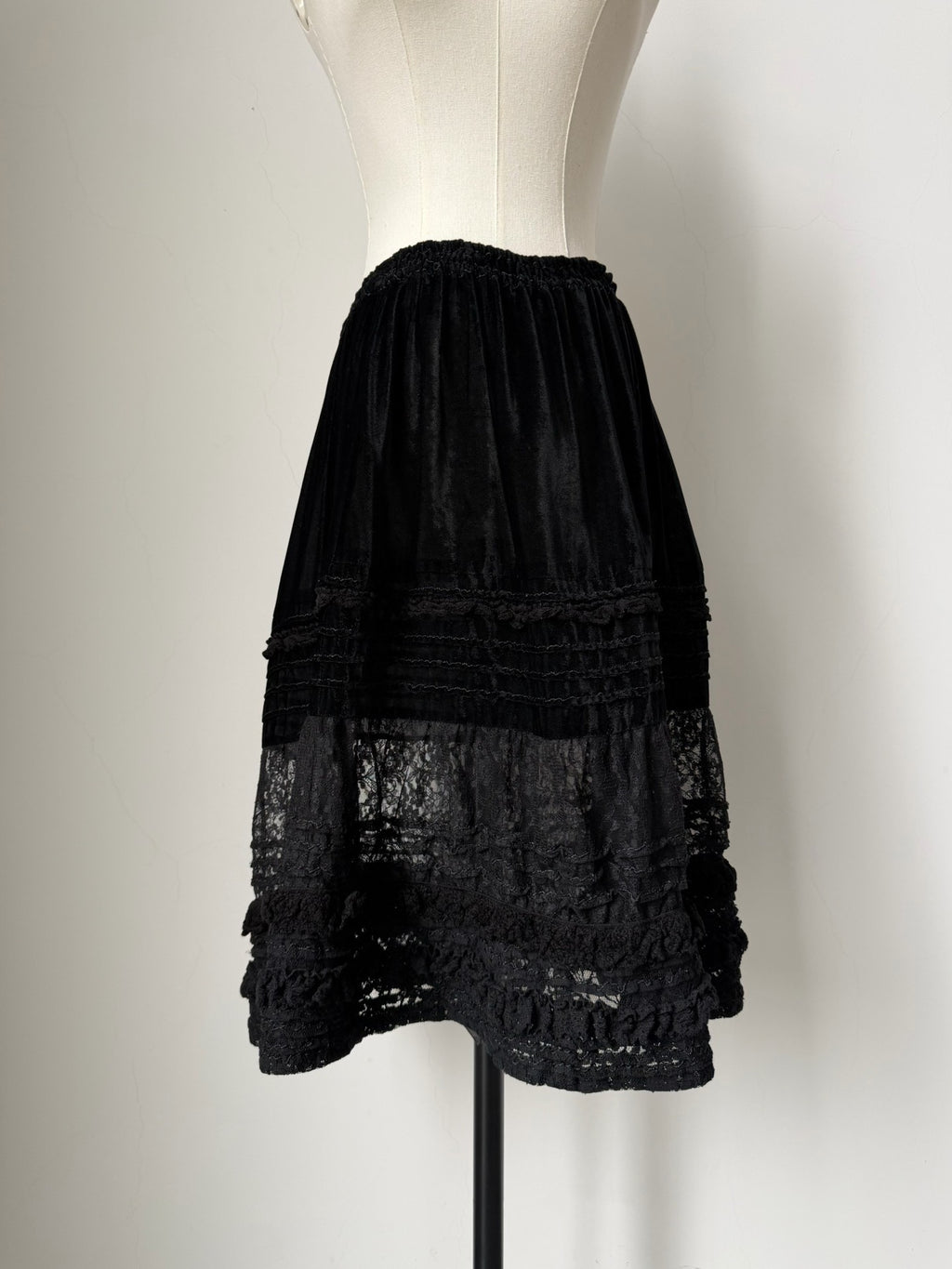 Comme Des Garcons Midi Skirt