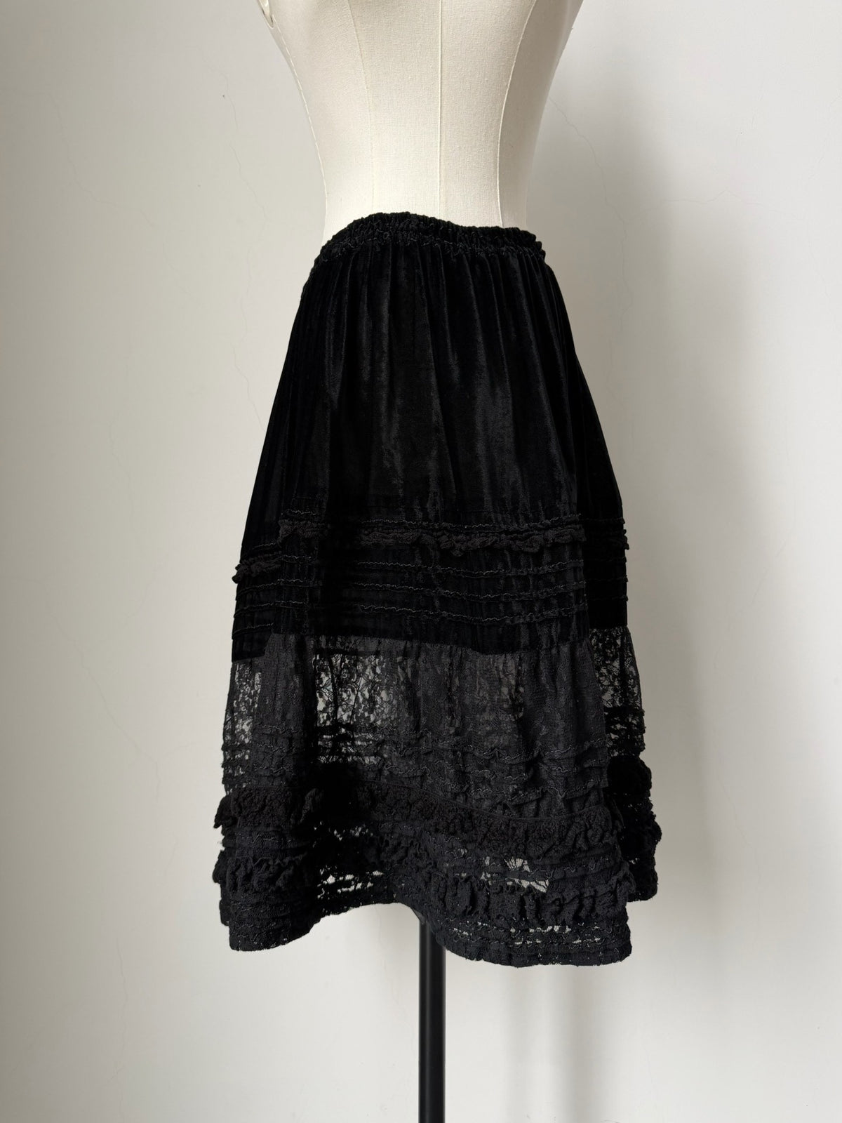 Comme Des Garcons Midi Skirt
