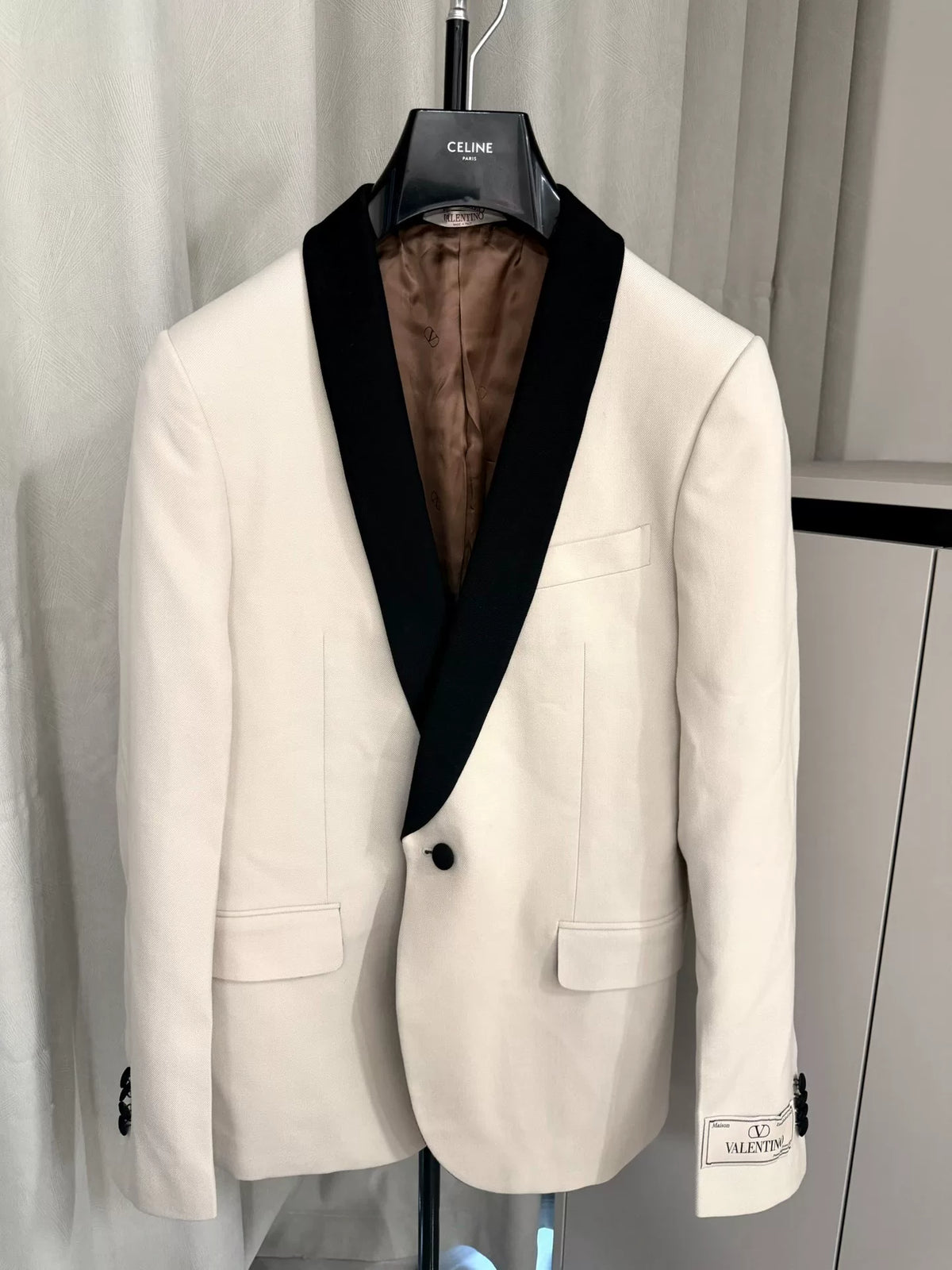 Valentino FW21 Off-White Velvet Shawl Collar Tuxedo Blazer