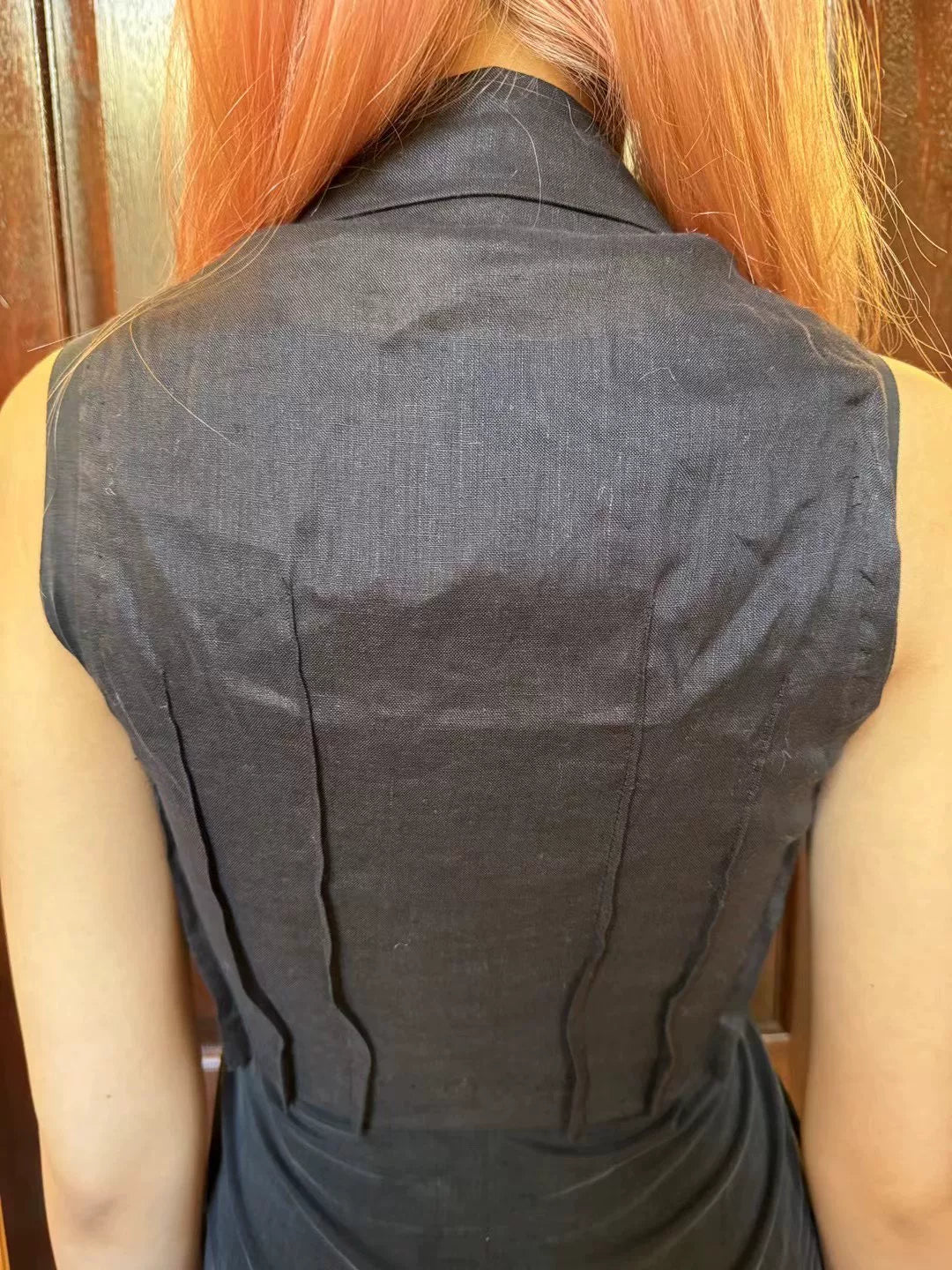 M.A+ SS24 Black Sleeveless Pleated Cropped Linen Shirt