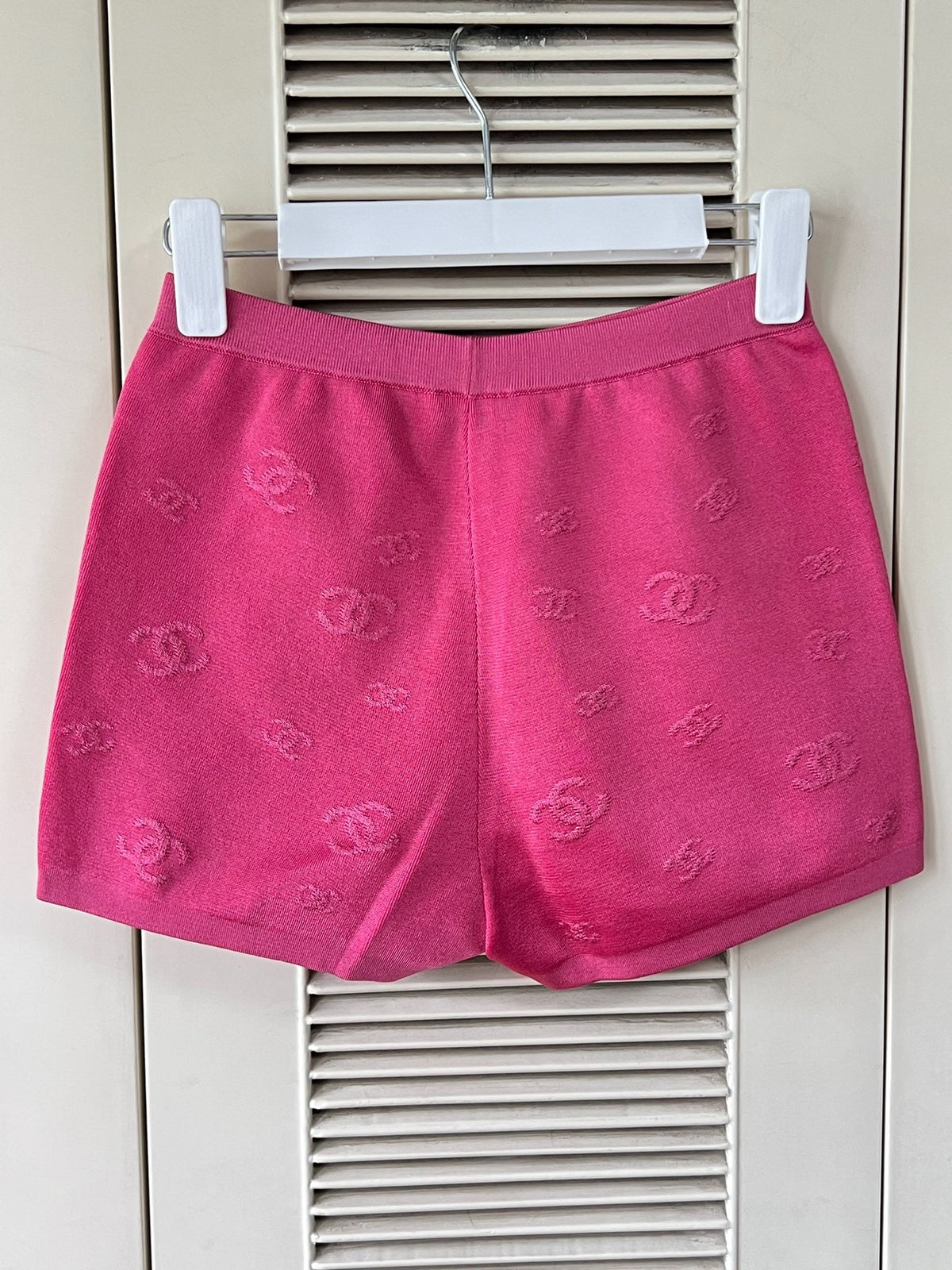 Chanel embossed logo knit shorts