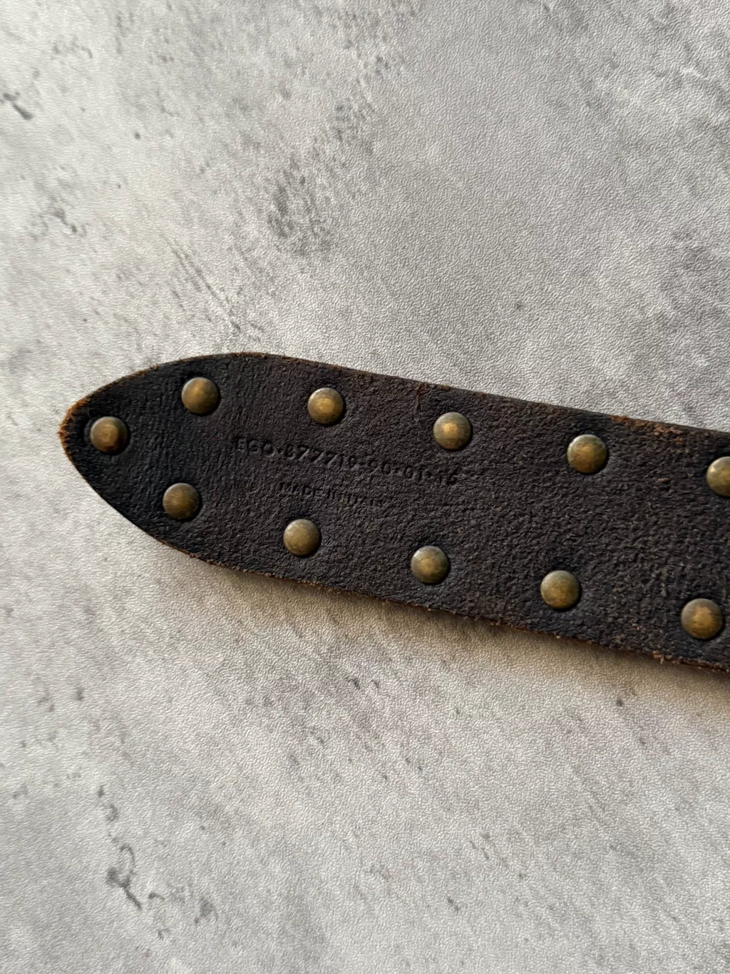 Saint Laurent 15AW Red-Brown Cracked Leather Studded Distressed Belt by Hedi Slimane