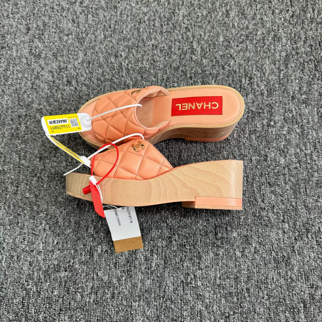 Chanel 22P pink double-C lambskin slippers