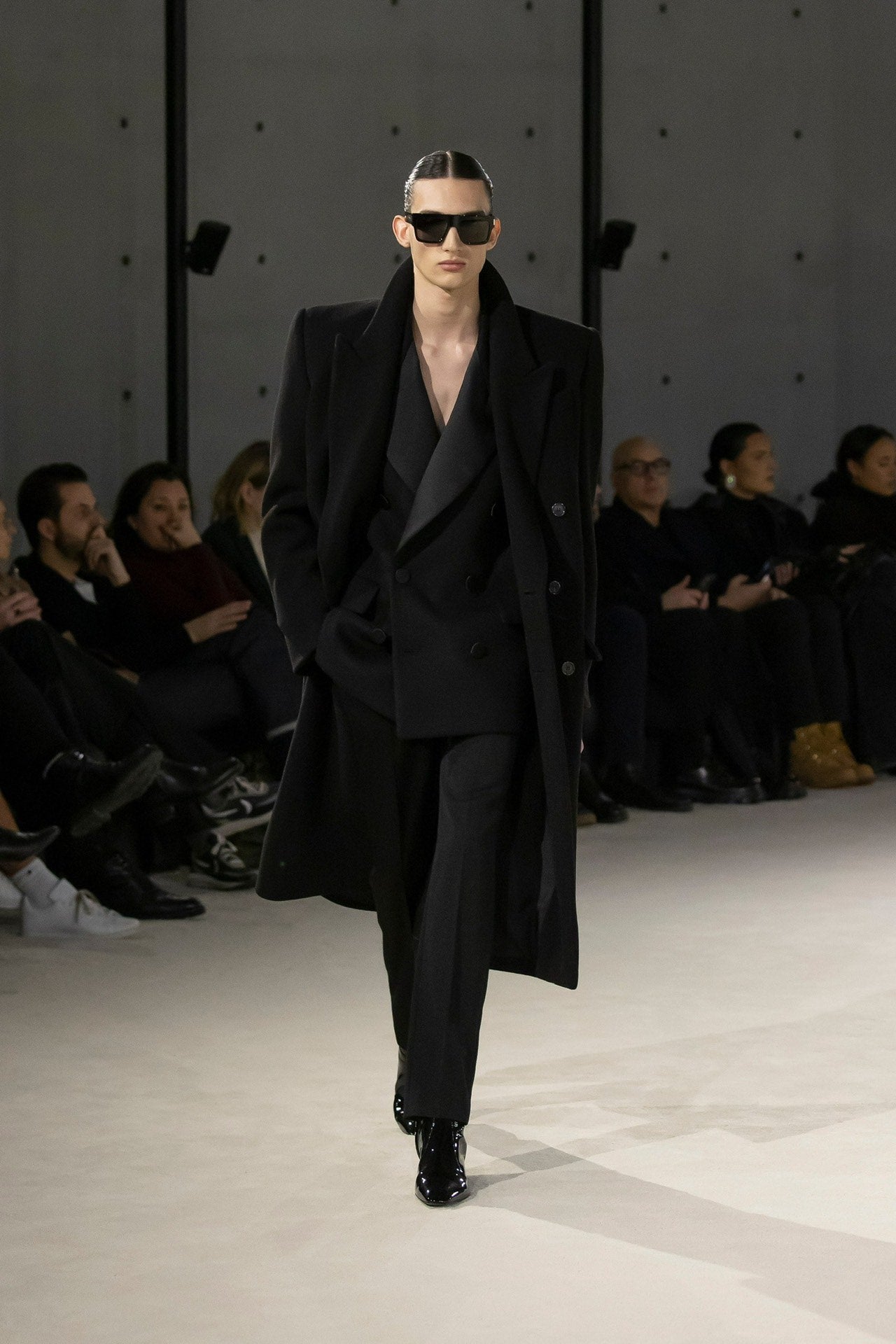 Saint Laurent Slp23fw Black Double-Breasted Tuxedo Jacket Suit
