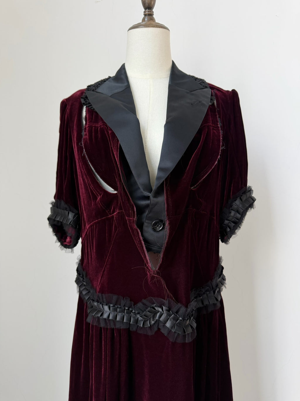 Comme Des Garcons Rei Kawakubo 2006 mainline Mask season velvet dress