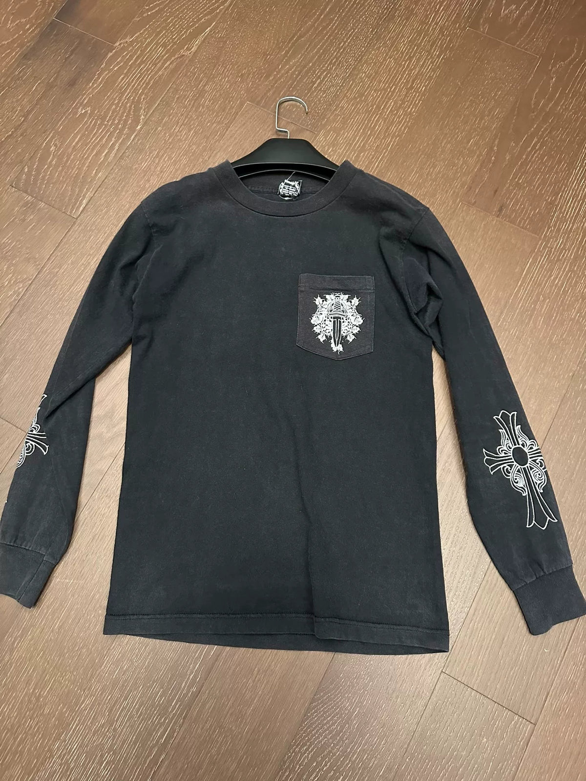 Chrome Hearts 1990s Gray Vine Sword Cross Horseshoe Print Long Sleeve Top