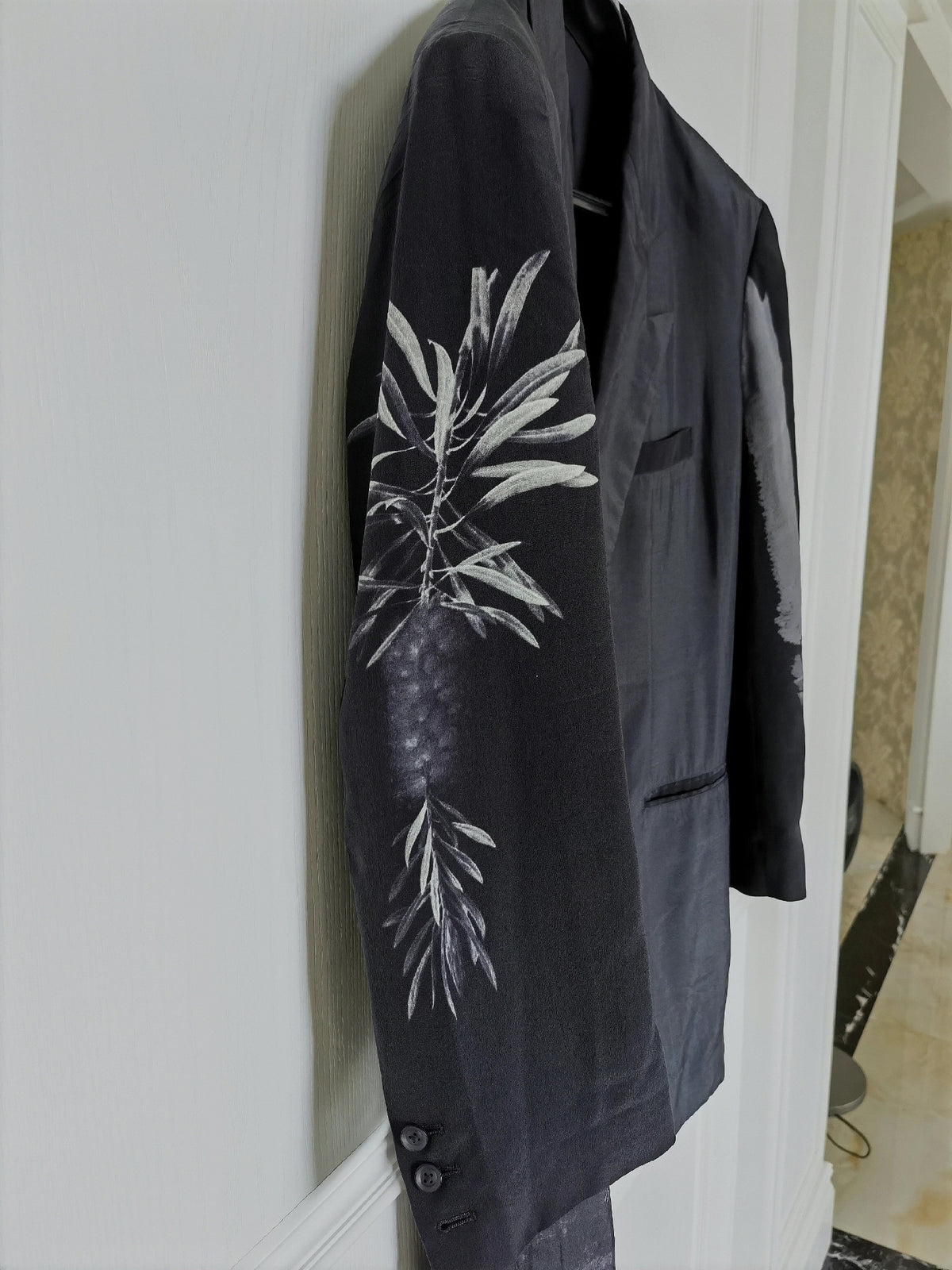 Yohji Yamamoto 23SS "Ten Endless Ephemeral Flower Hand-in-Hand" Silk Suit