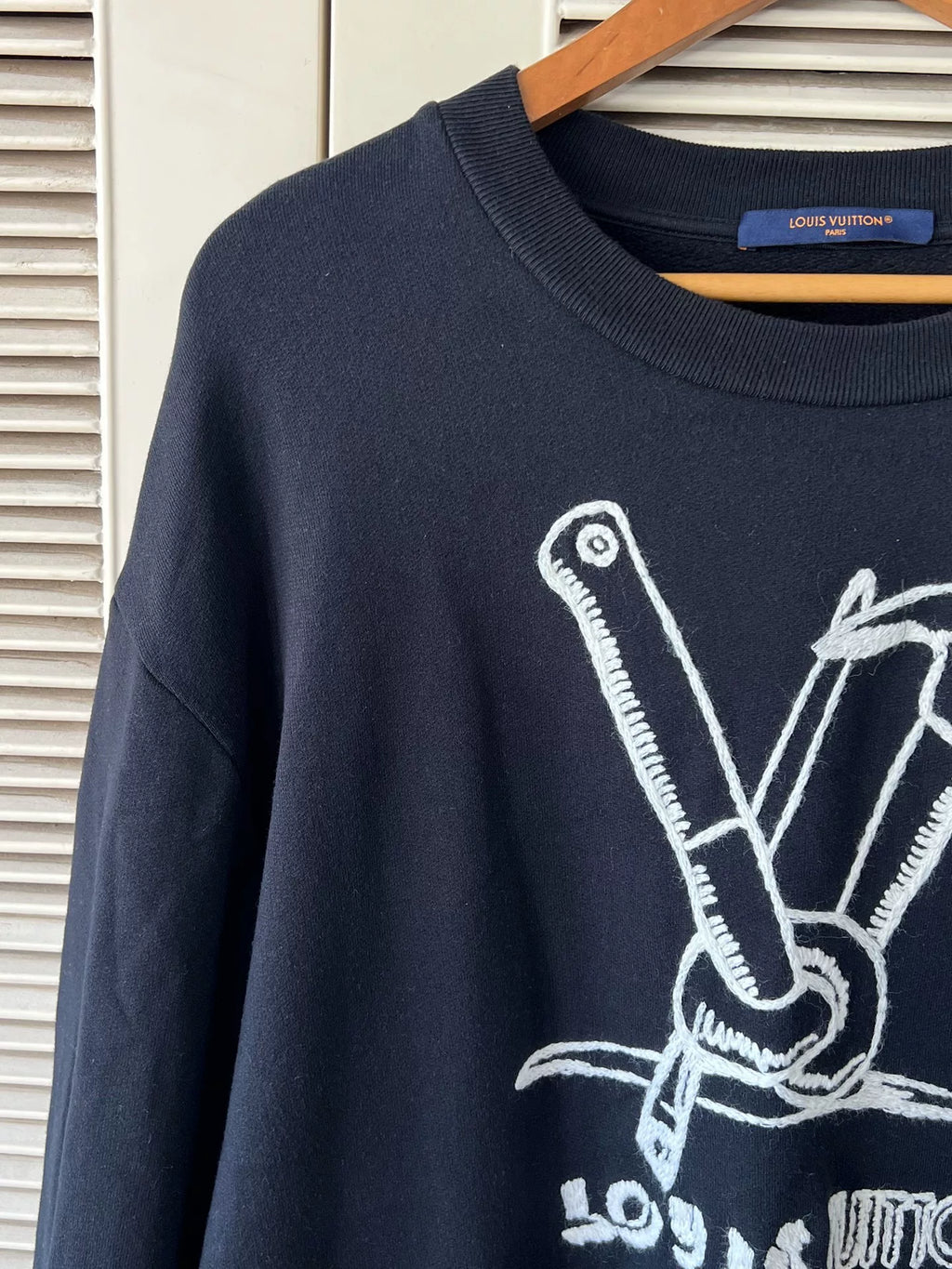 Louis Vuitton black tool embroidery sweatshirt