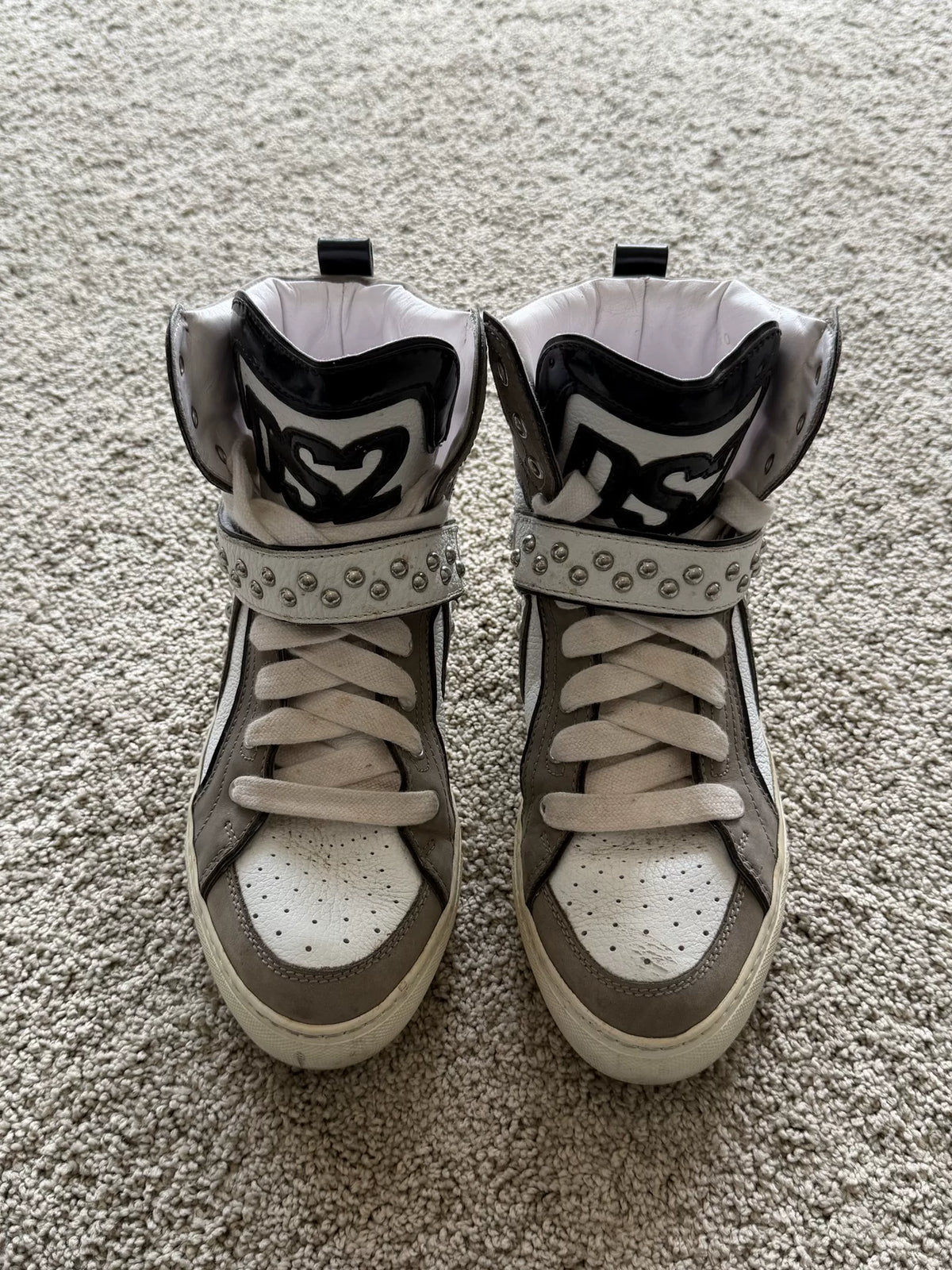 DSQUARED2 White Leather Studded Strap High Top Logo Sneakers
