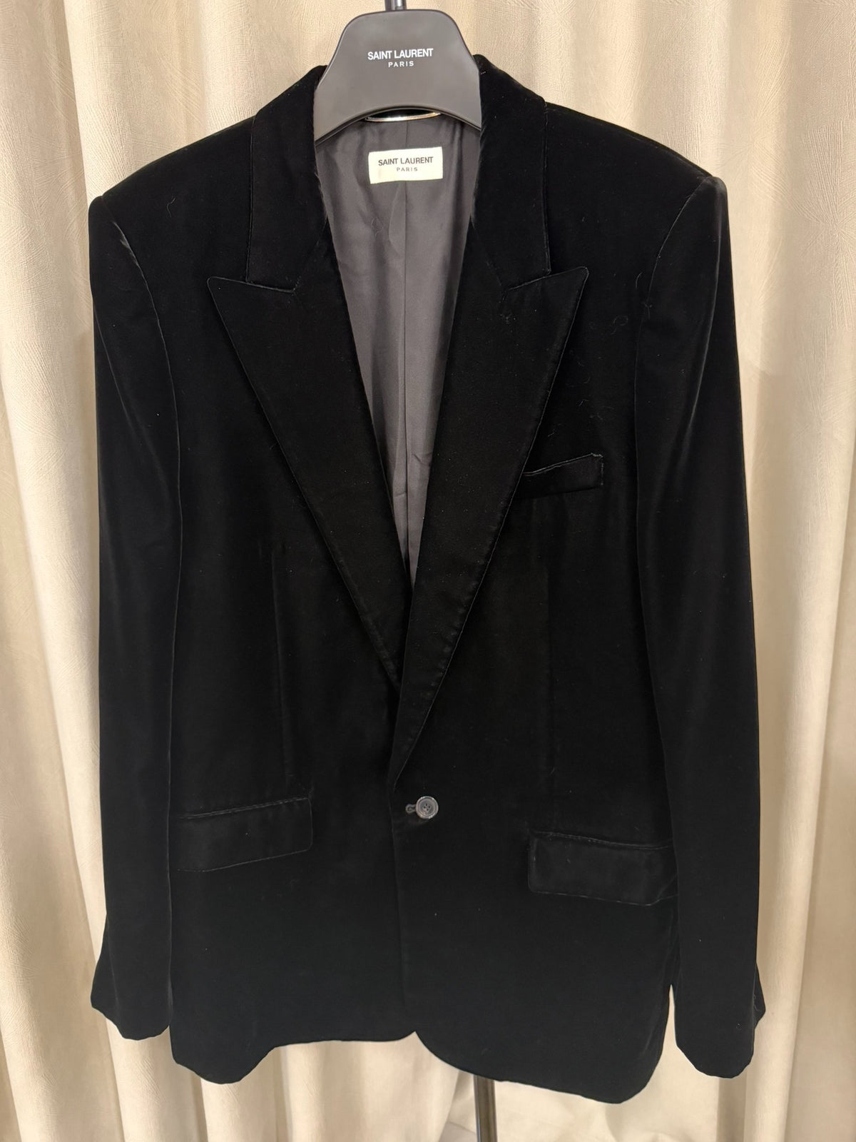 Saint Laurent FW22 Black Velvet Peak-Lapel Blazer