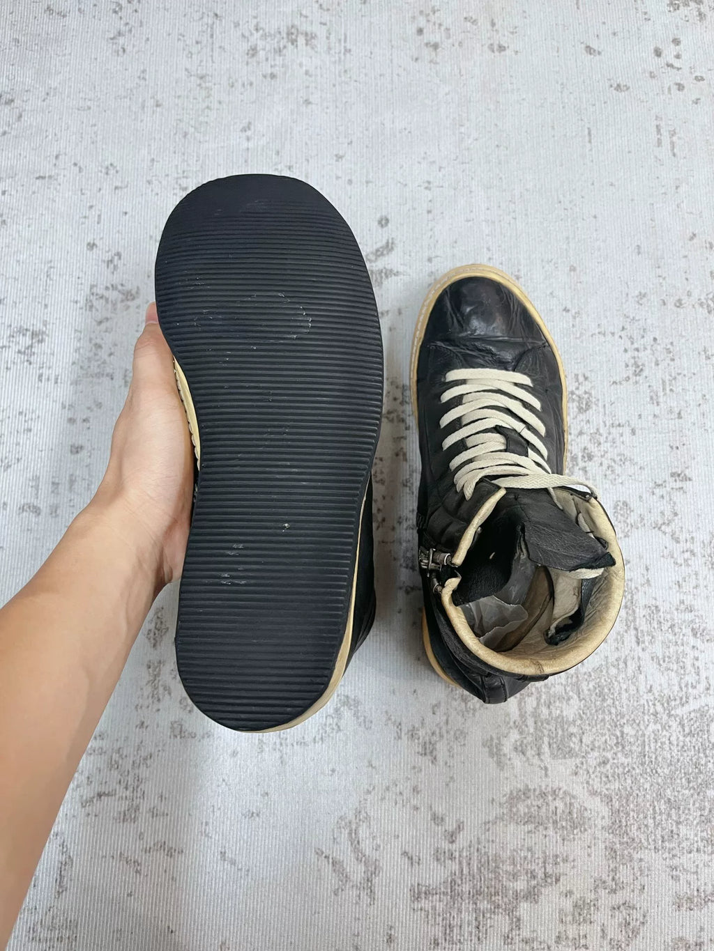 RICK OWENS GEOBASKET SNEAKER Black & White