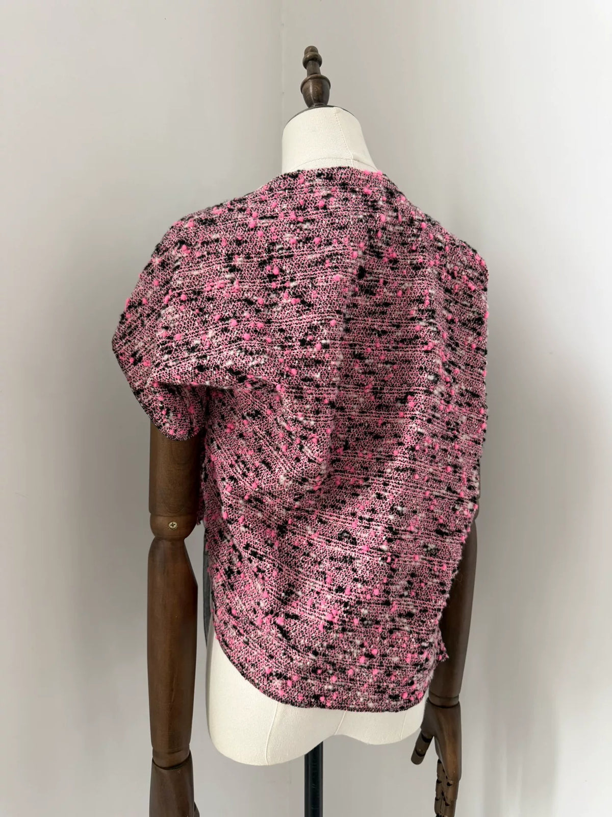 Comme Des Garcons Rei Kawakubo 2013 Tricot line asymmetric yarn-spliced top