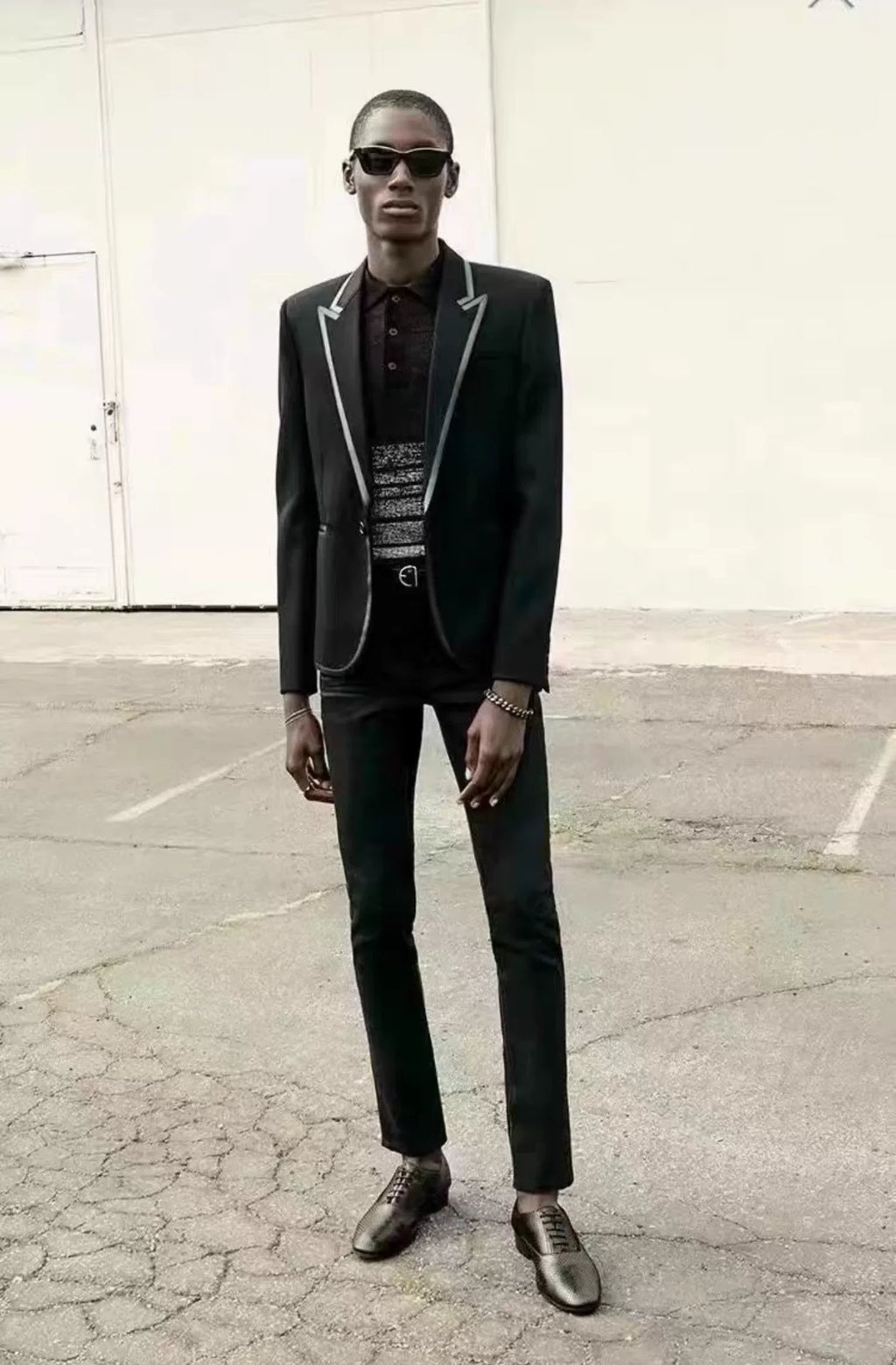 Saint Laurent FW19 Black Lambskin Trimmed Peak-Lapel Wool Smoking Jacket