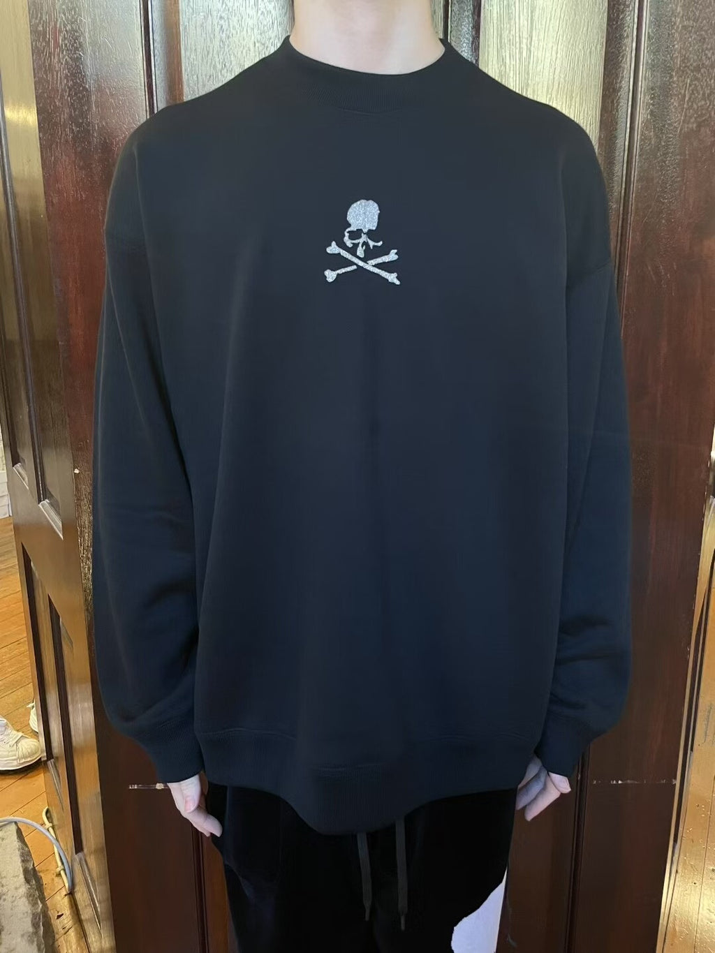 mastermind Japan FW25 Black Loopwheel Glitter Skull Sweatshirt