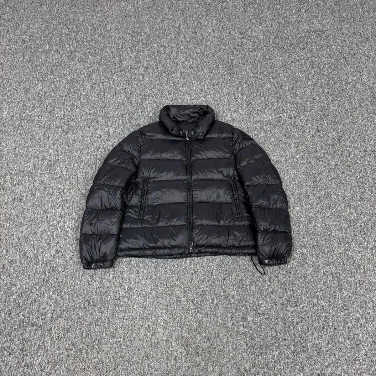 Moncler COPENHAGUE sleeve patch puffer quilted stand-collar down jacket