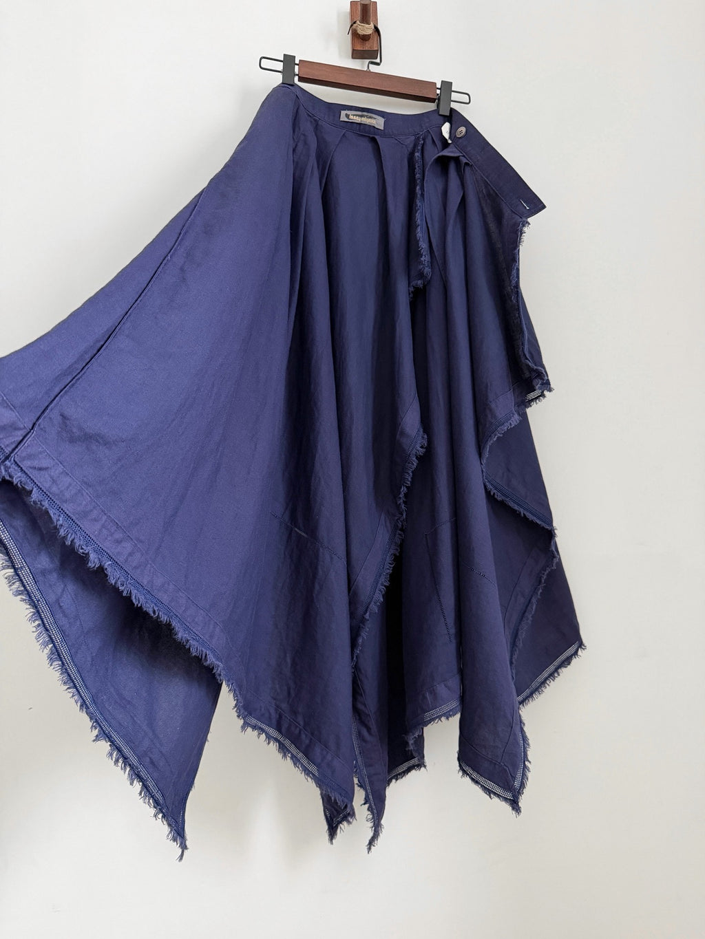 Issey Miyake 1980s Asymmetric Cotton Linen Skirt - Devines