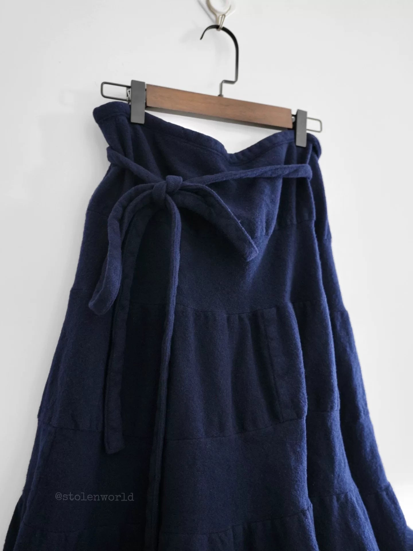 Comme Des Garcons Shrunken Tie-Detail Tiered Navy Skirt - Devines