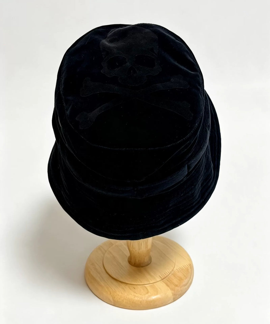 Mastermind Japan Mainline Velvet Skull Silver Bucket Hat
