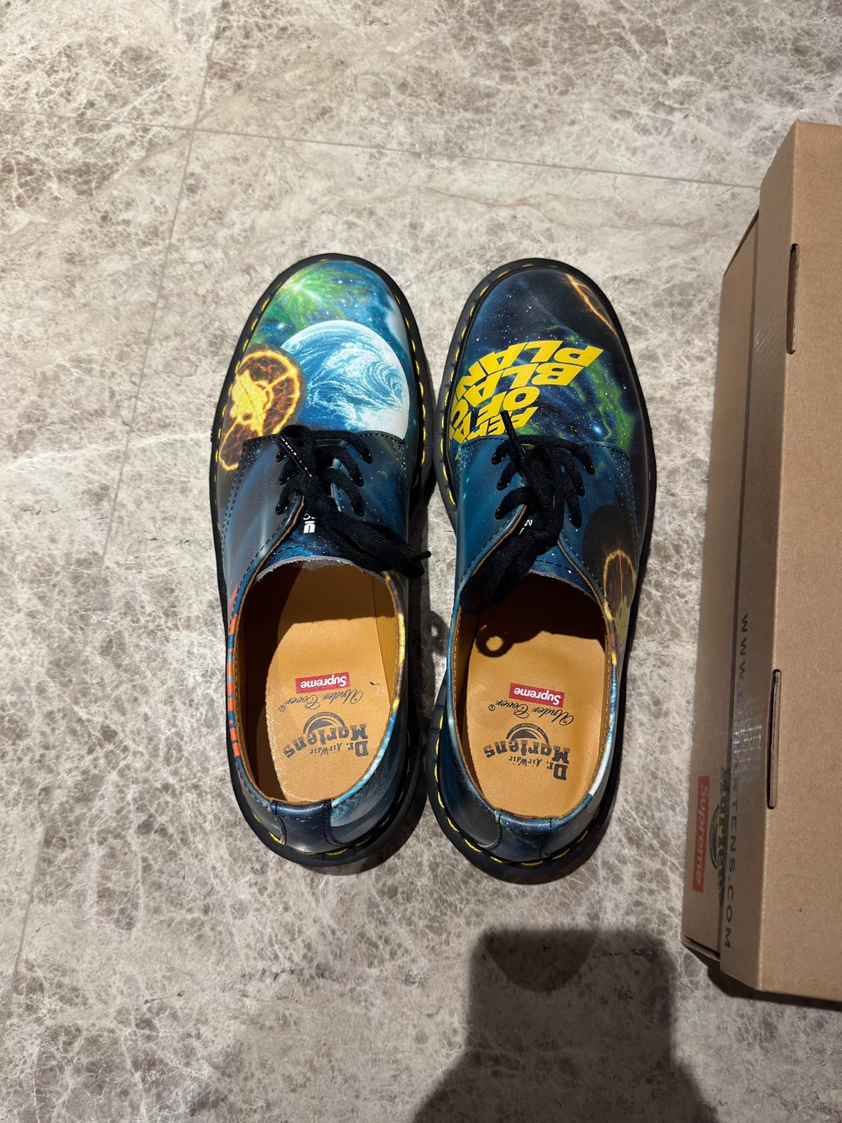 Supreme x Undercover x Dr. Martens x Public Enemy 18AW Four-Way Collaboration Rubber Sole 1461 Three-Eye Graffiti Martin Boots