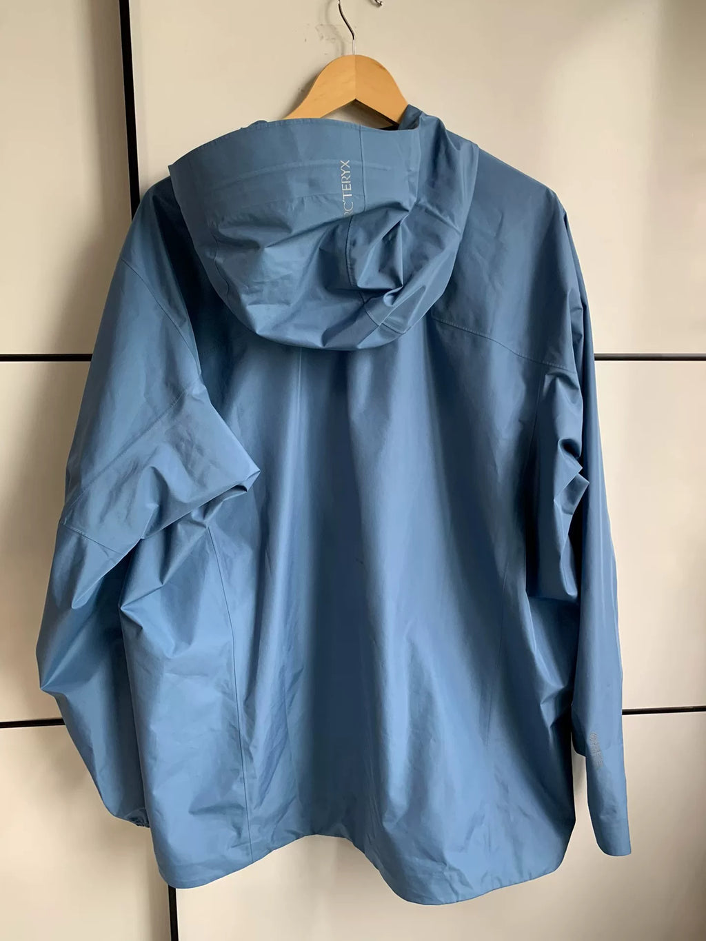 Arc'teryx Solano Hoody Laser Logo Soft Shell Jacket